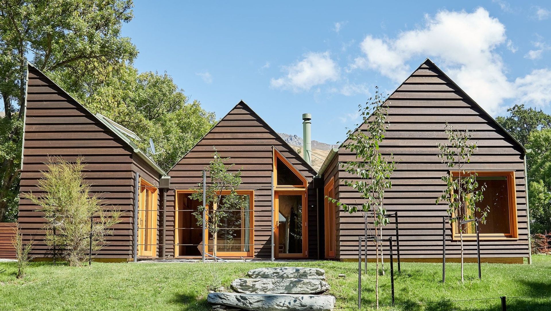 Wanaka Crib banner