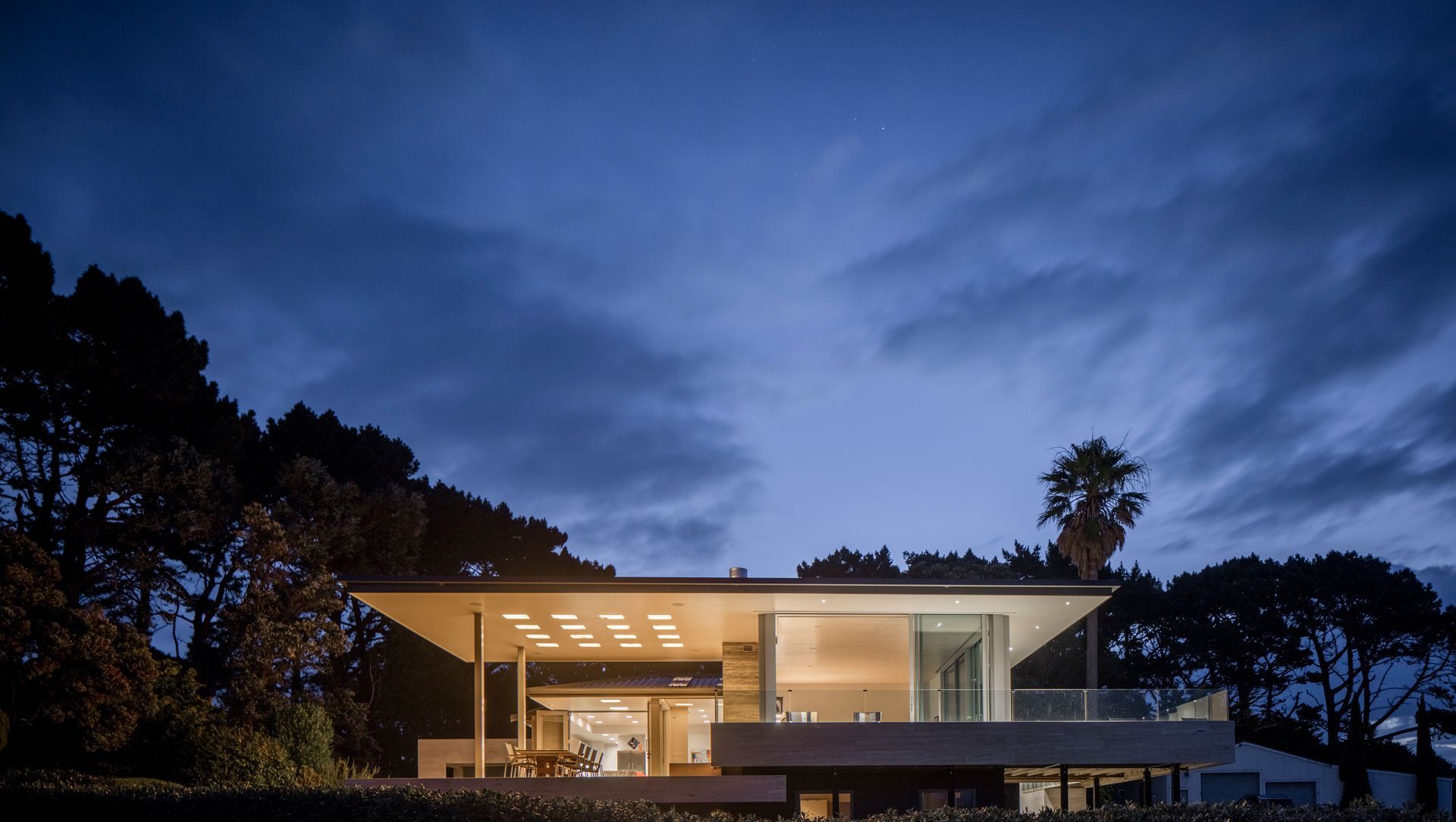 Northland Lake House - NZIA Award Winner 2018 banner