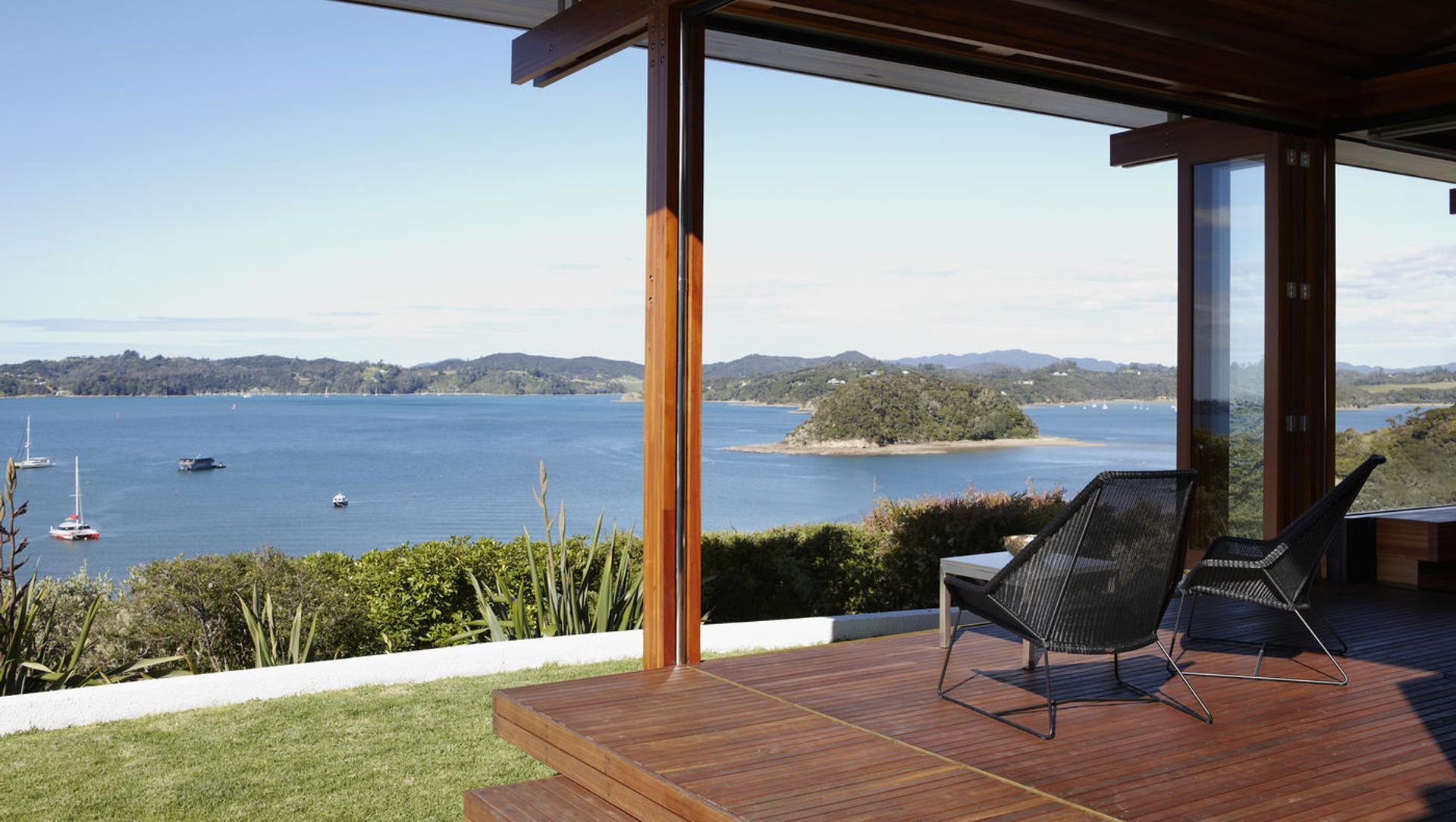 Paihia House banner