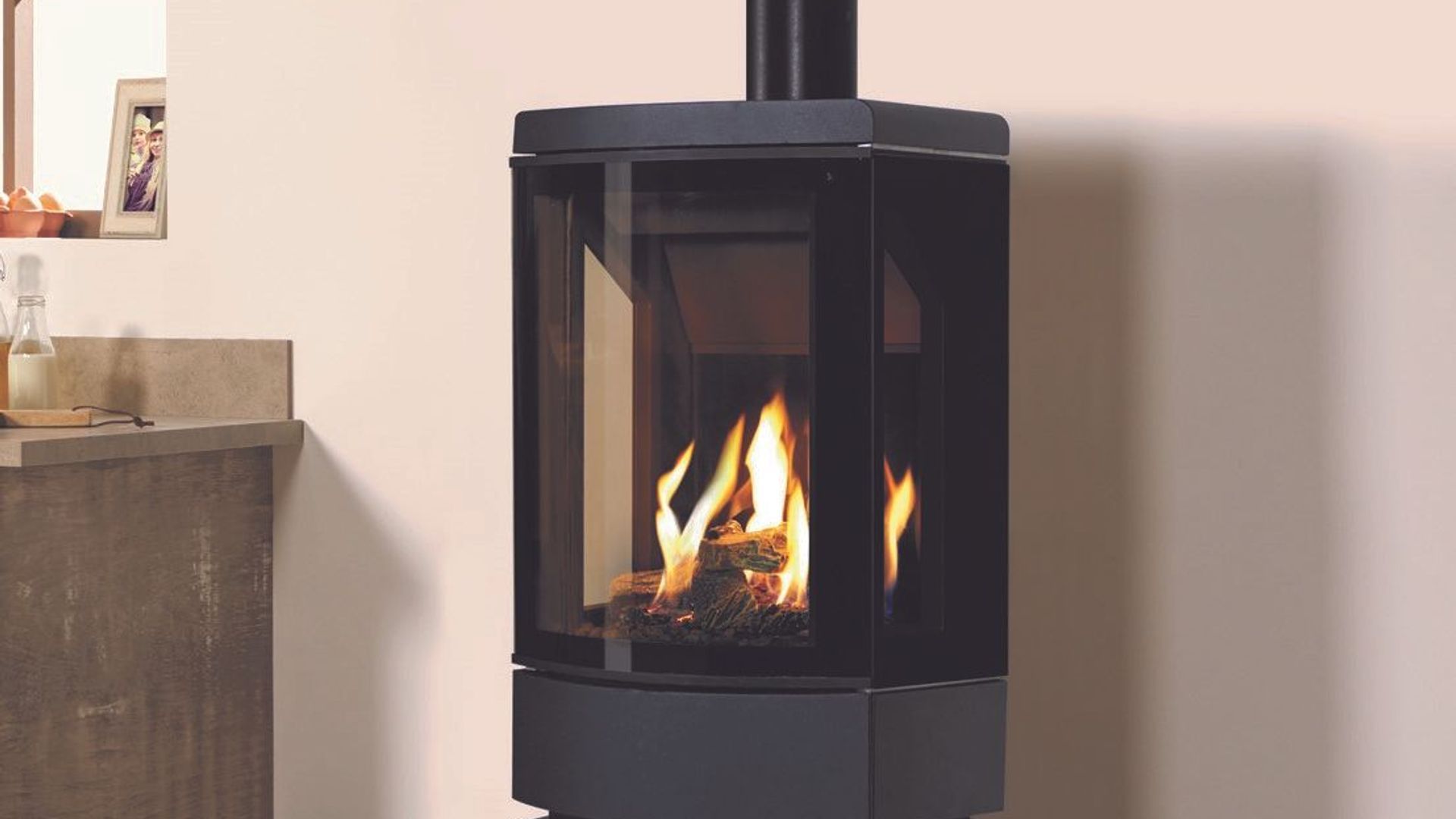 Loft 3-Sided Freestanding Gas