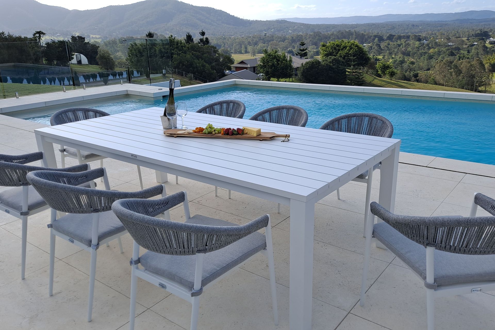 Supporting Image 4 for Modern Style Outdoor Furniture
