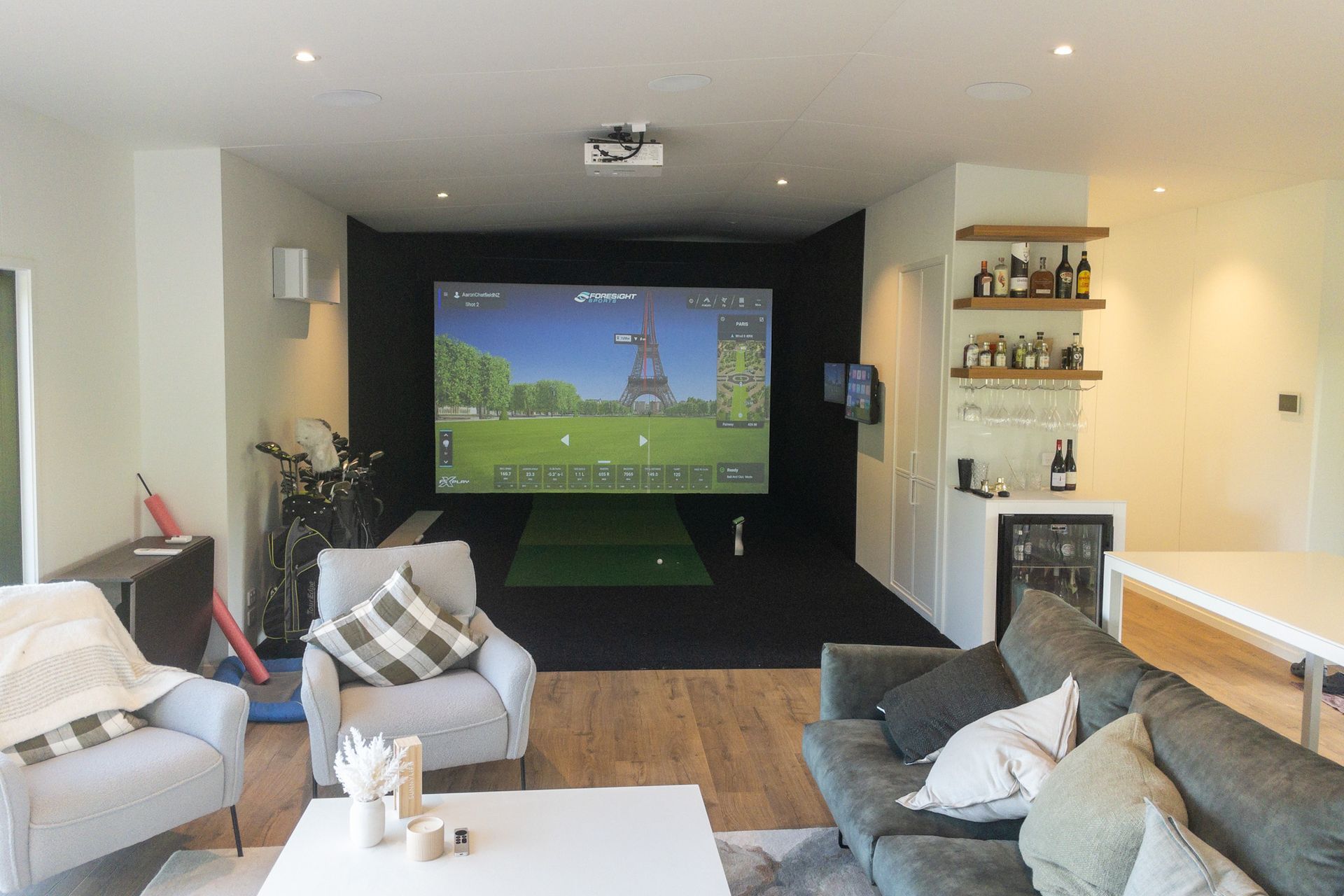 Supporting Image 1 for Premium Golf Simulators