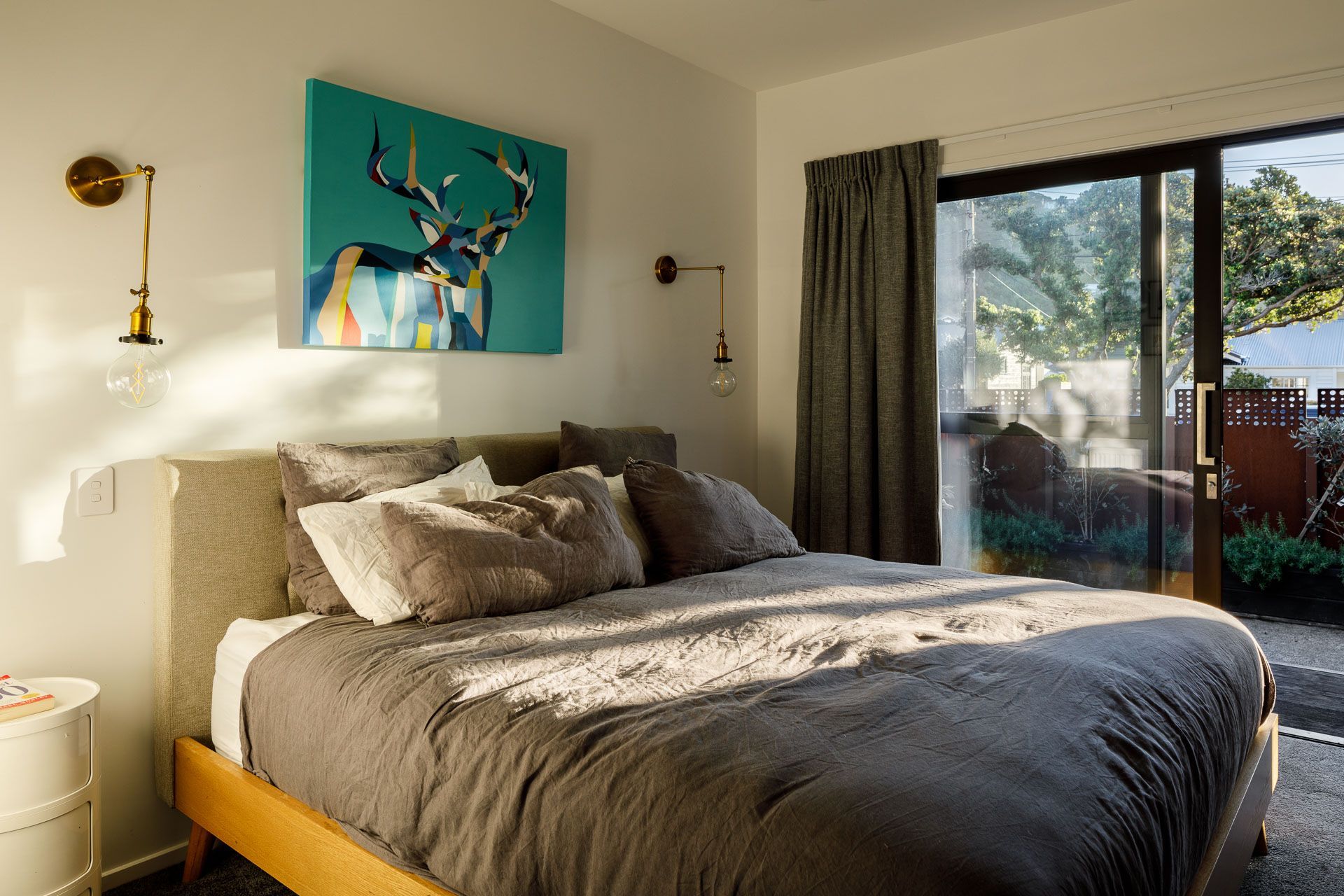 Seatoun alteration