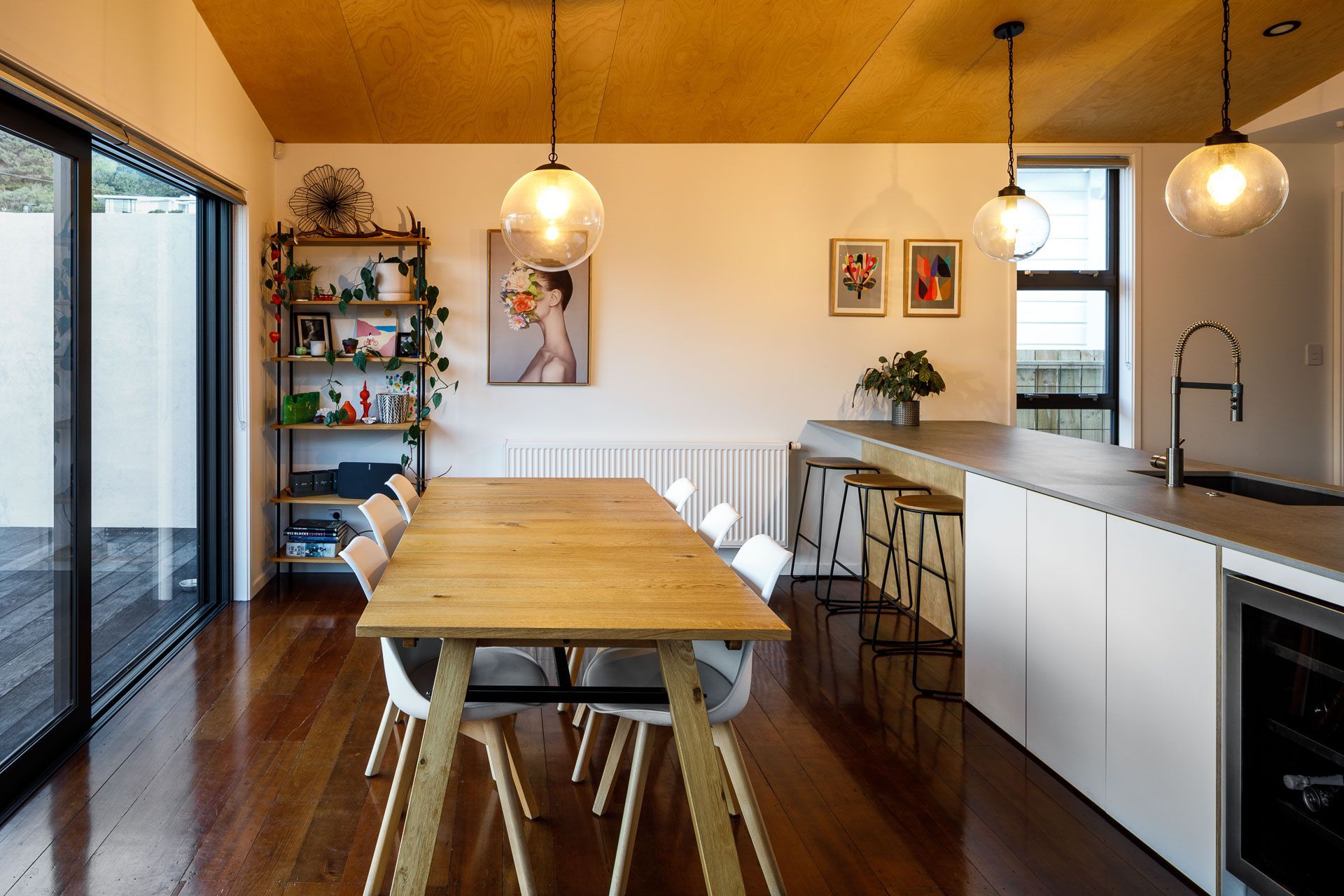 Seatoun alteration