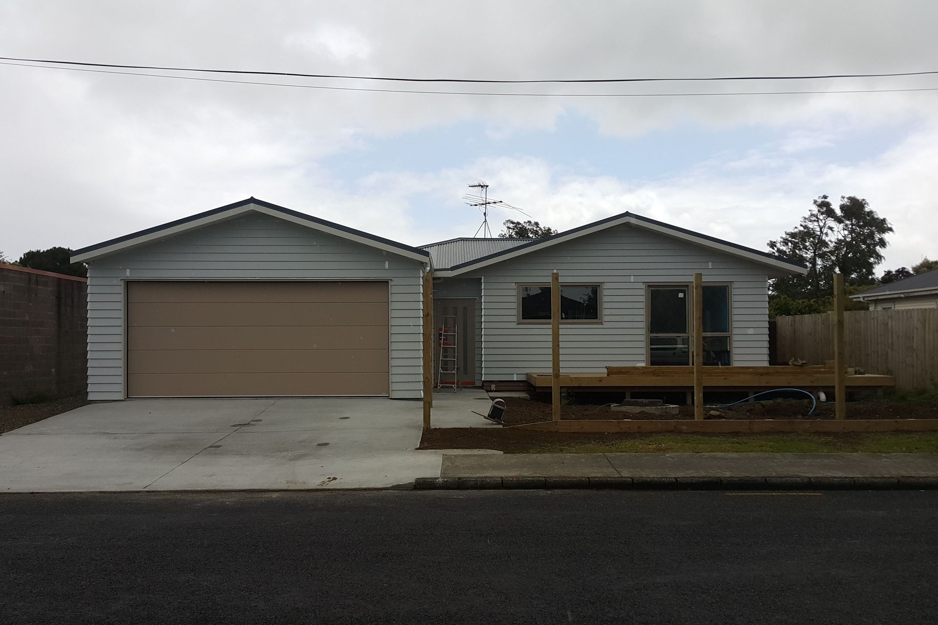 Front of  House - We are ready to paint and put up the fence
