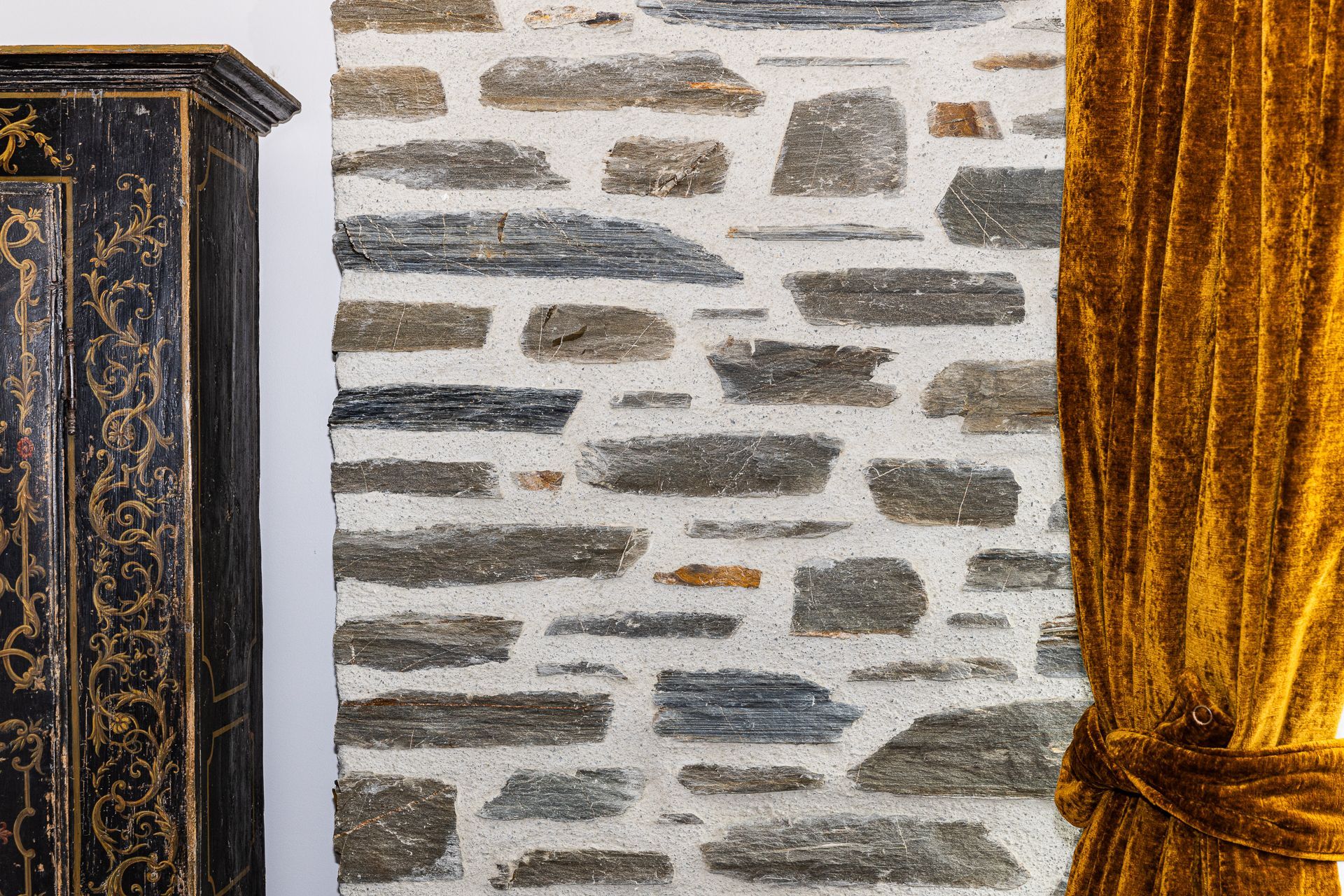 Dragonstone2096-v2.jpg