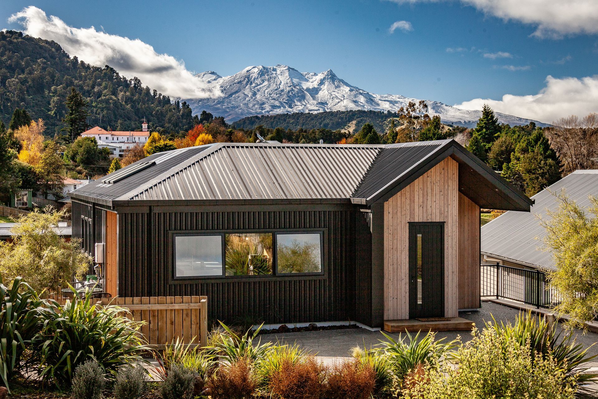 Kowhai Chalet