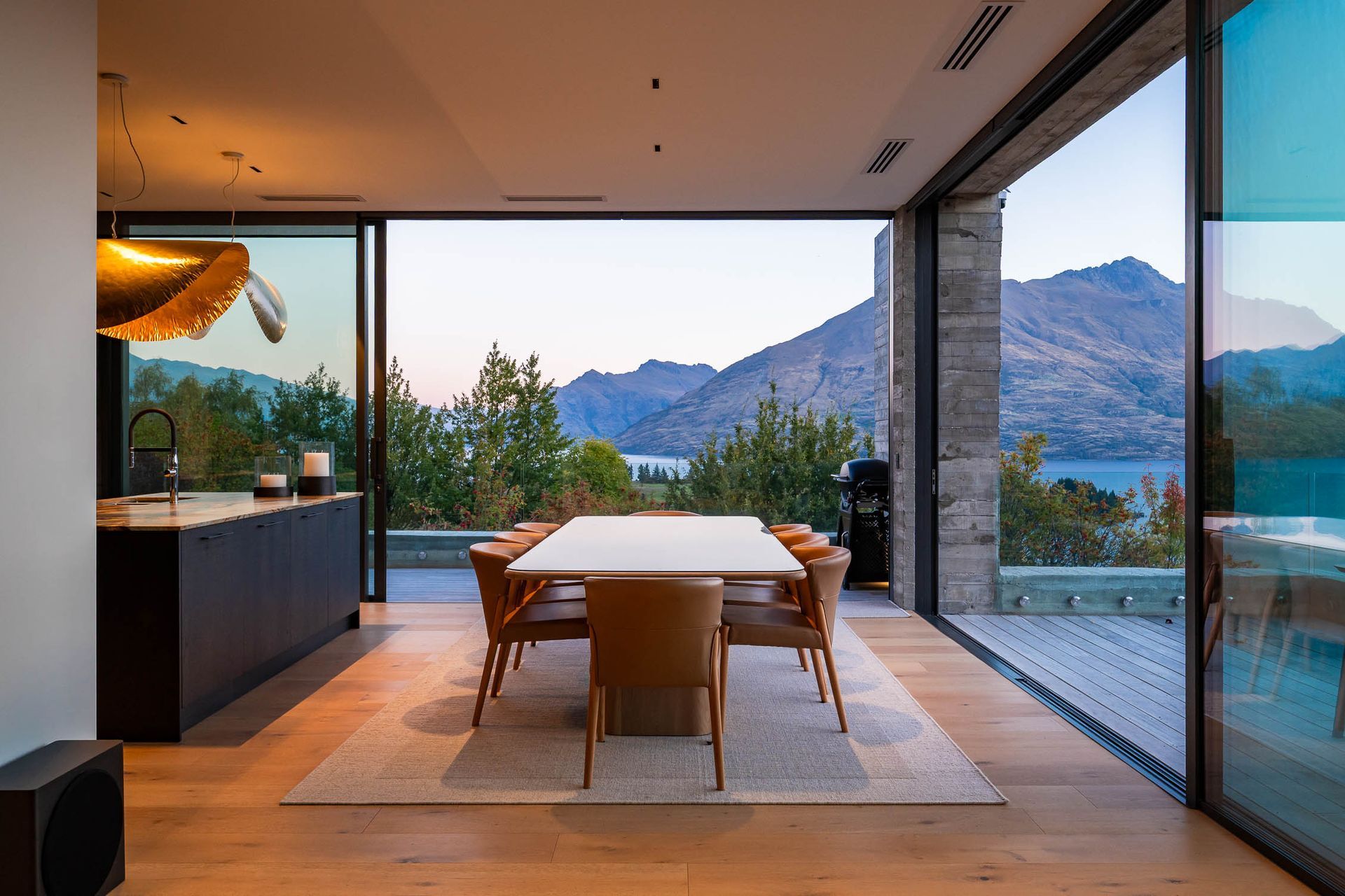 Sampford-Cathie-Wanaka-Photographer-9-v2.jpg