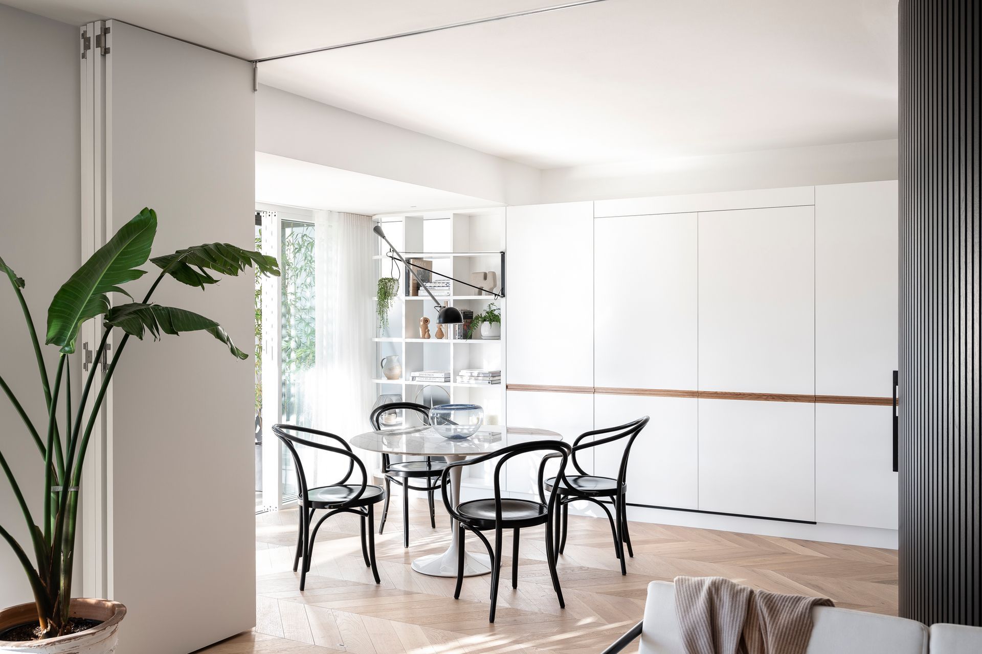 Crescent Apartment