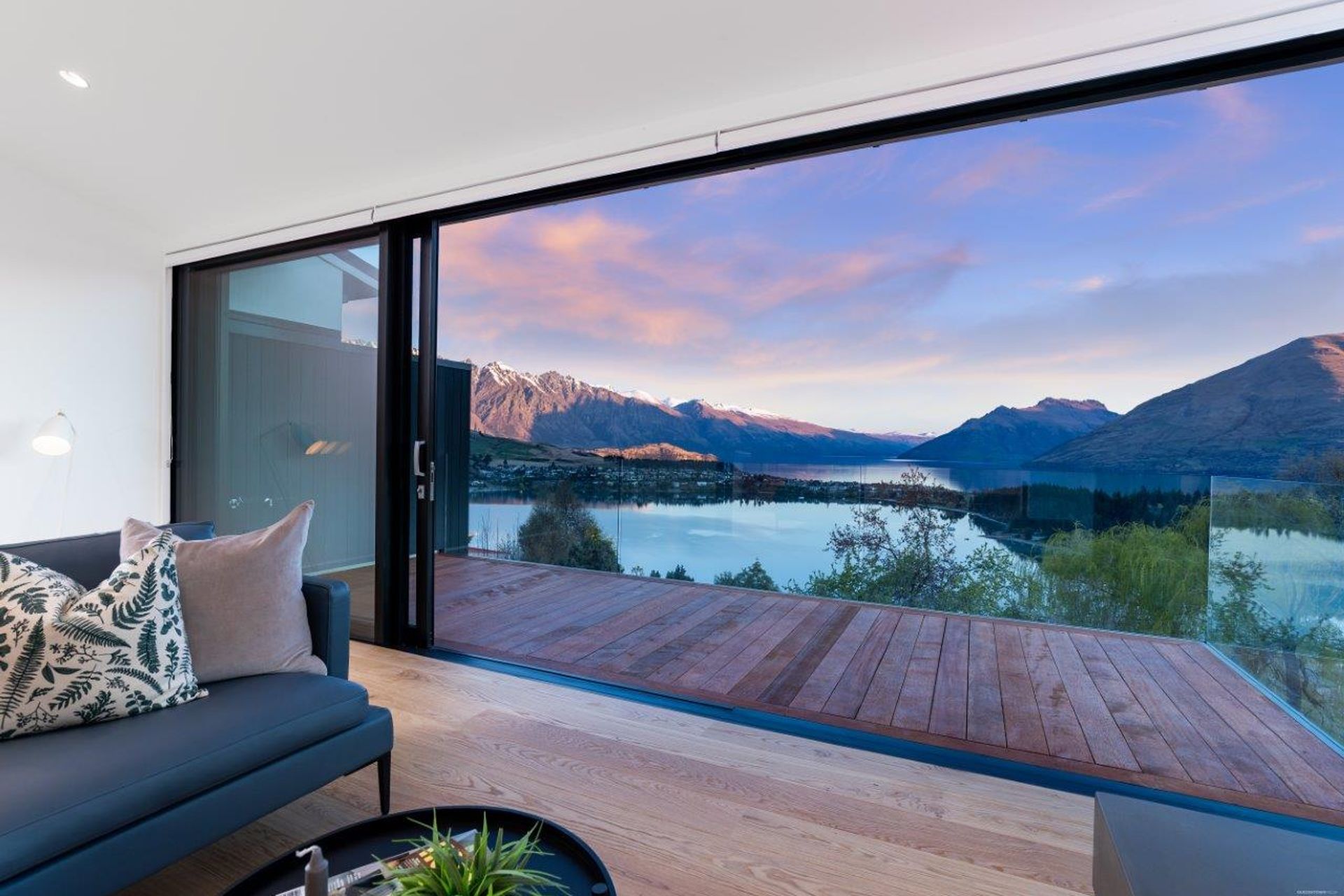Wakatipu Heights Townhouses