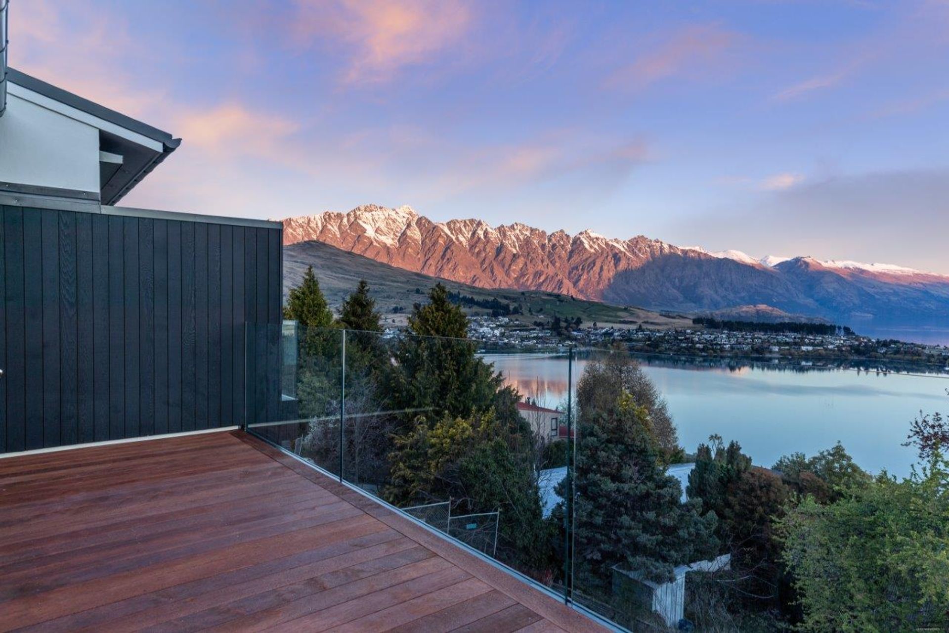 Wakatipu Heights Townhouses