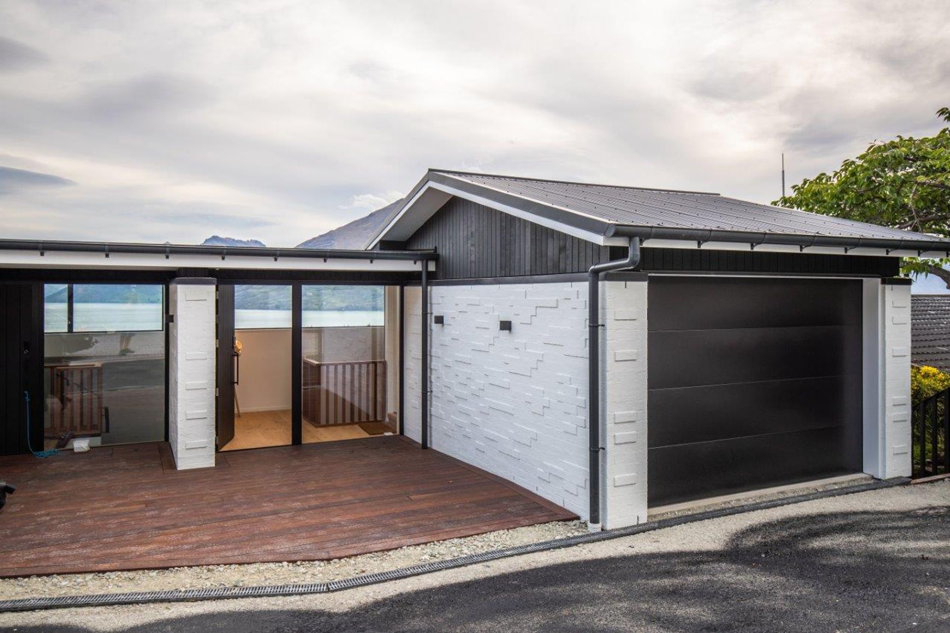 Wakatipu Heights Townhouses