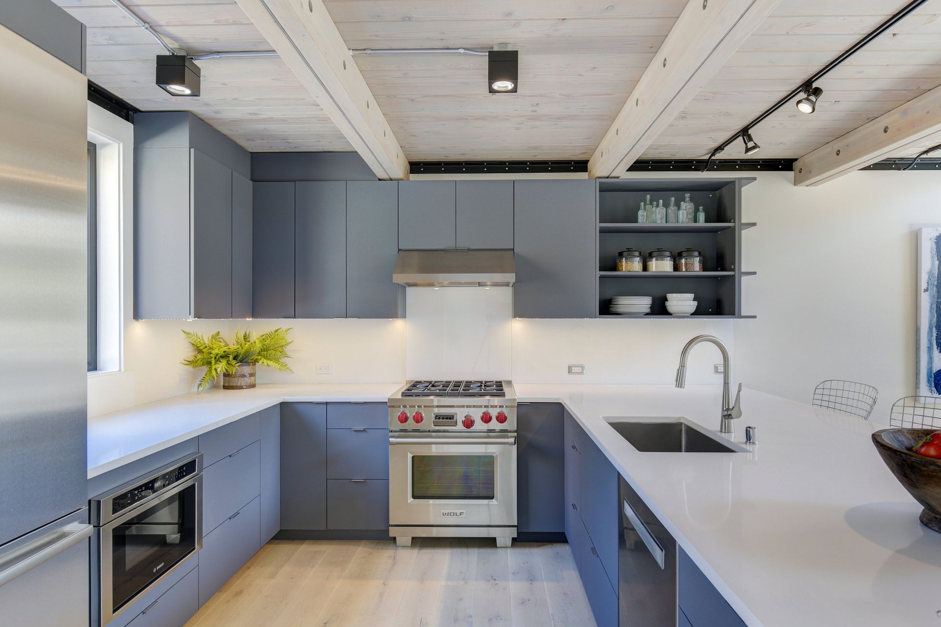 Lee-Street-LoftsJA-MultifamilyPhoto-by-Greg-WhiteGourmet-Kitchen.jpg