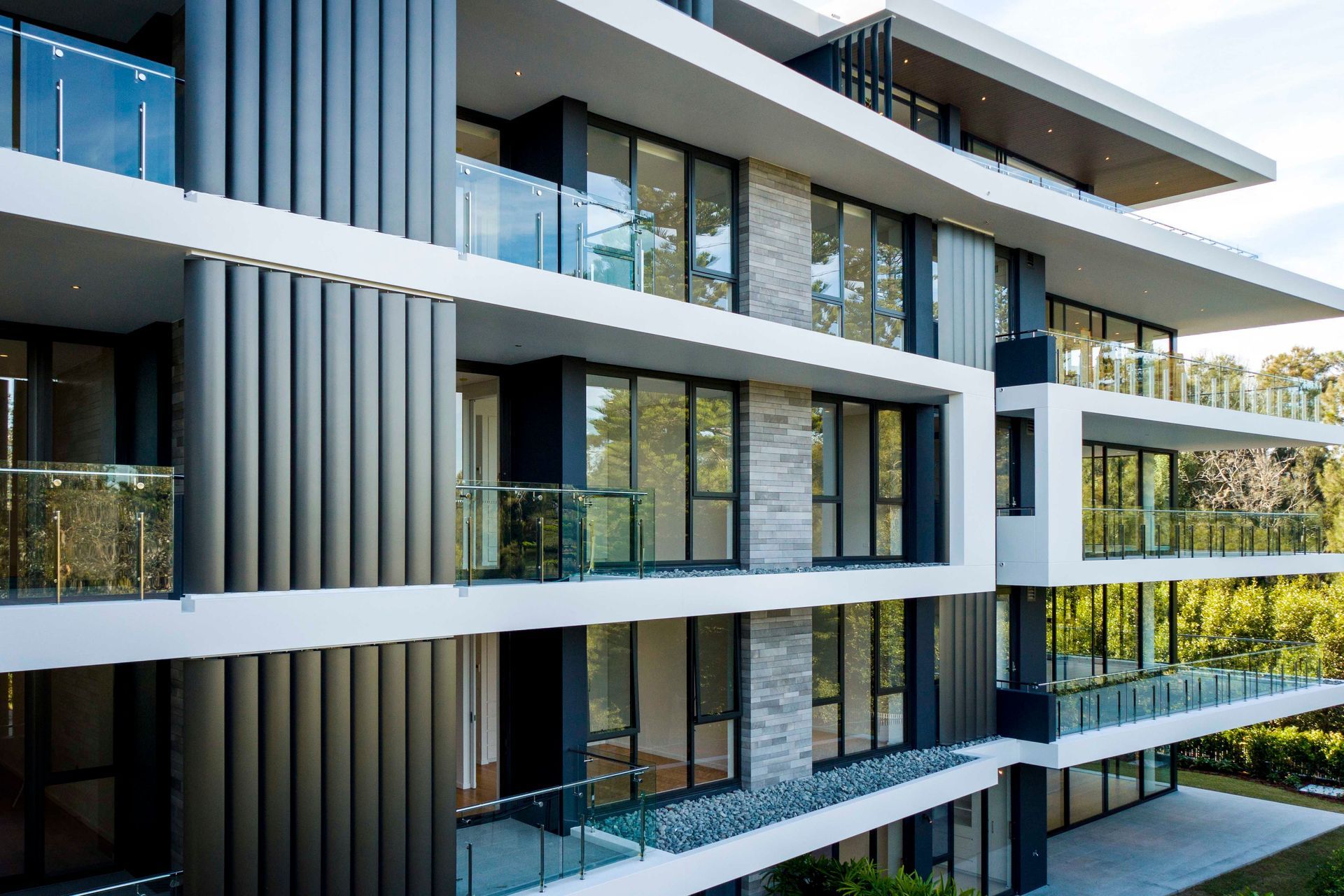 Ora Apartments