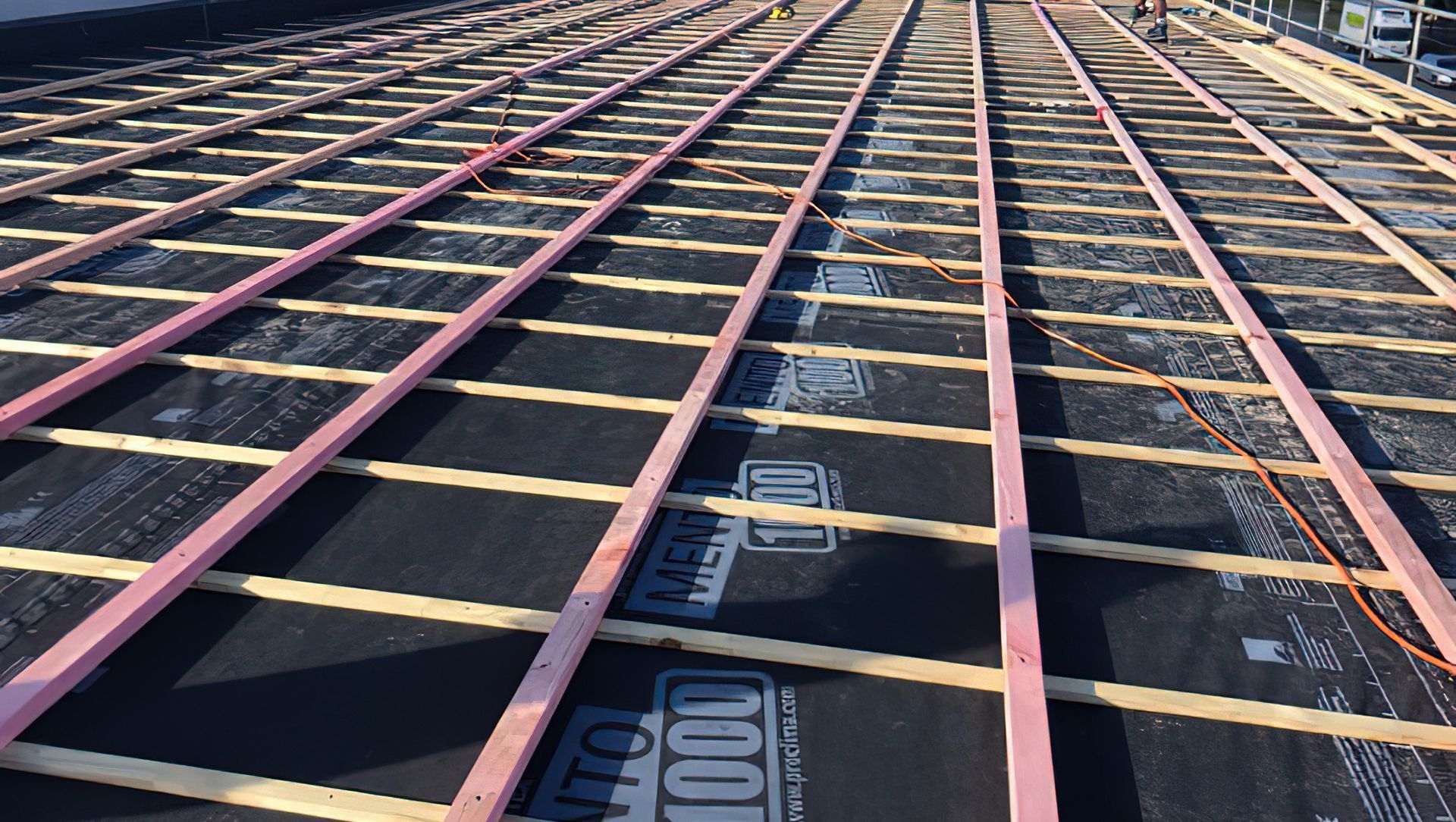 Roofing the Smart Way on a Commercial Building banner