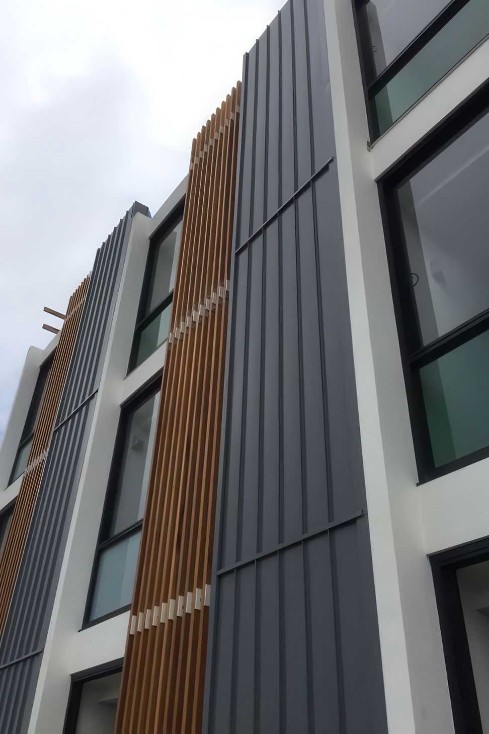 archipro-Grey-Nailstrip-No1-Architectural-Panel-Systems.jpg
