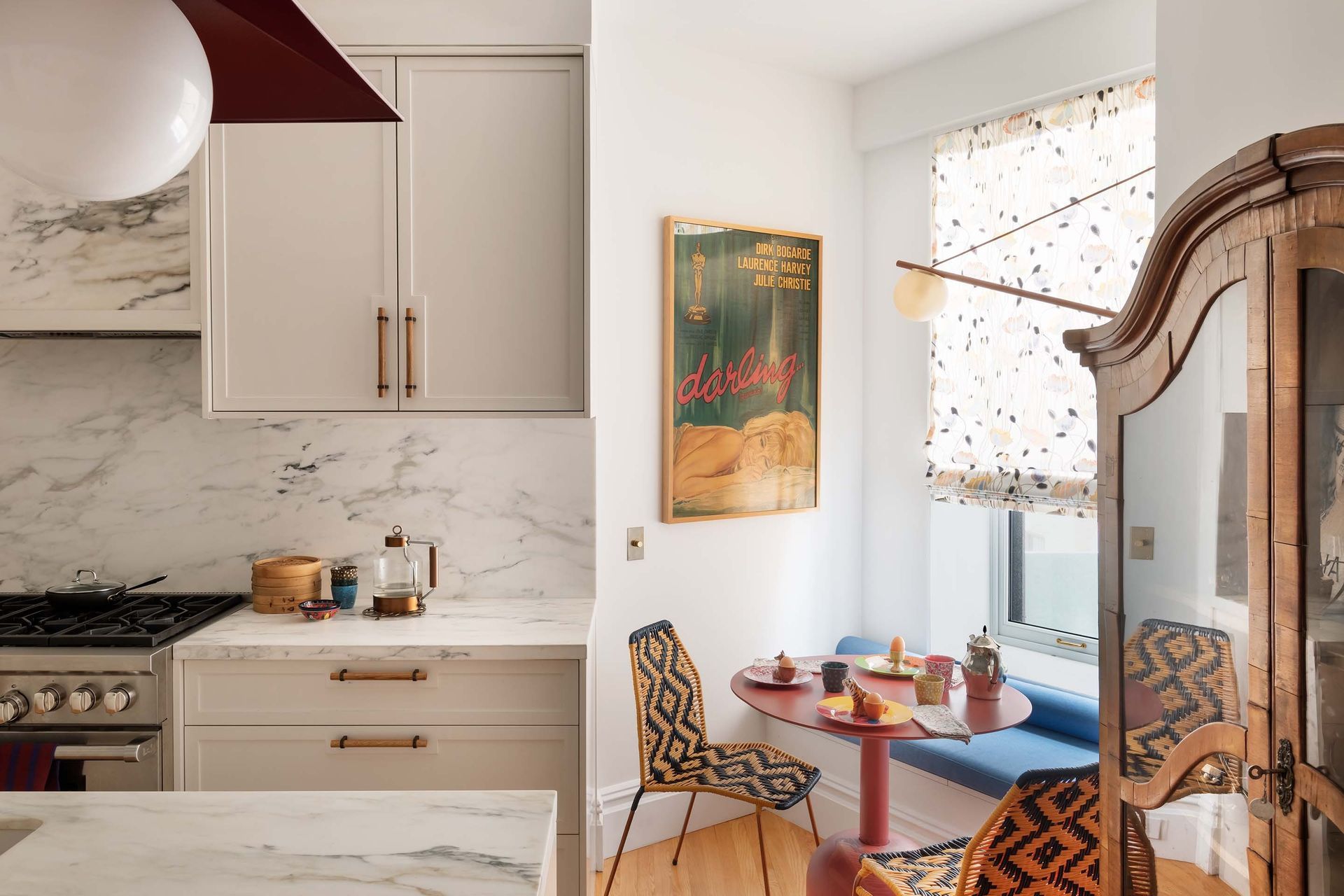 imgi1967a3b76269415e160f7956ac15HeroFilm.jpg