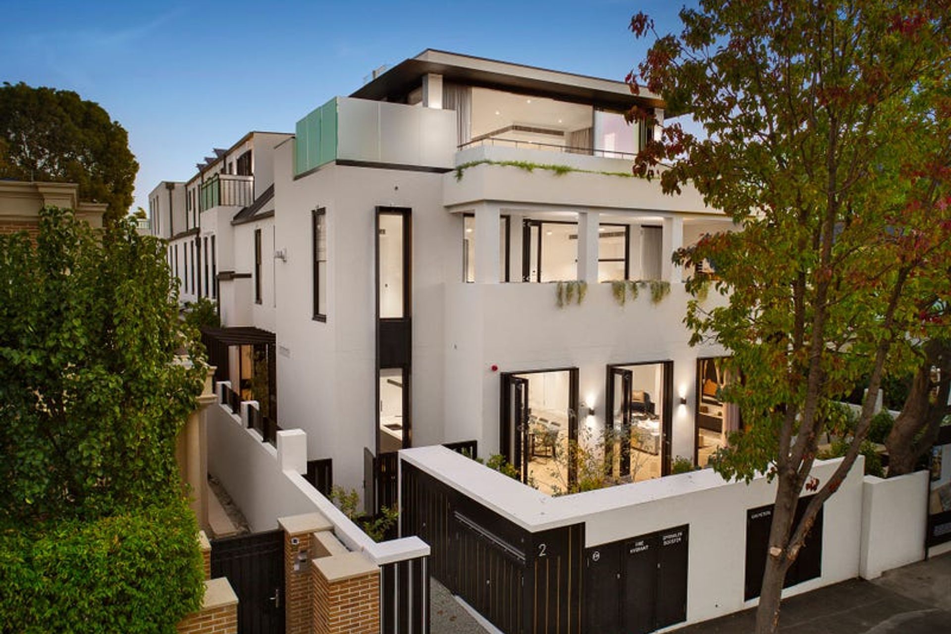 The Mayfair, Toorak
