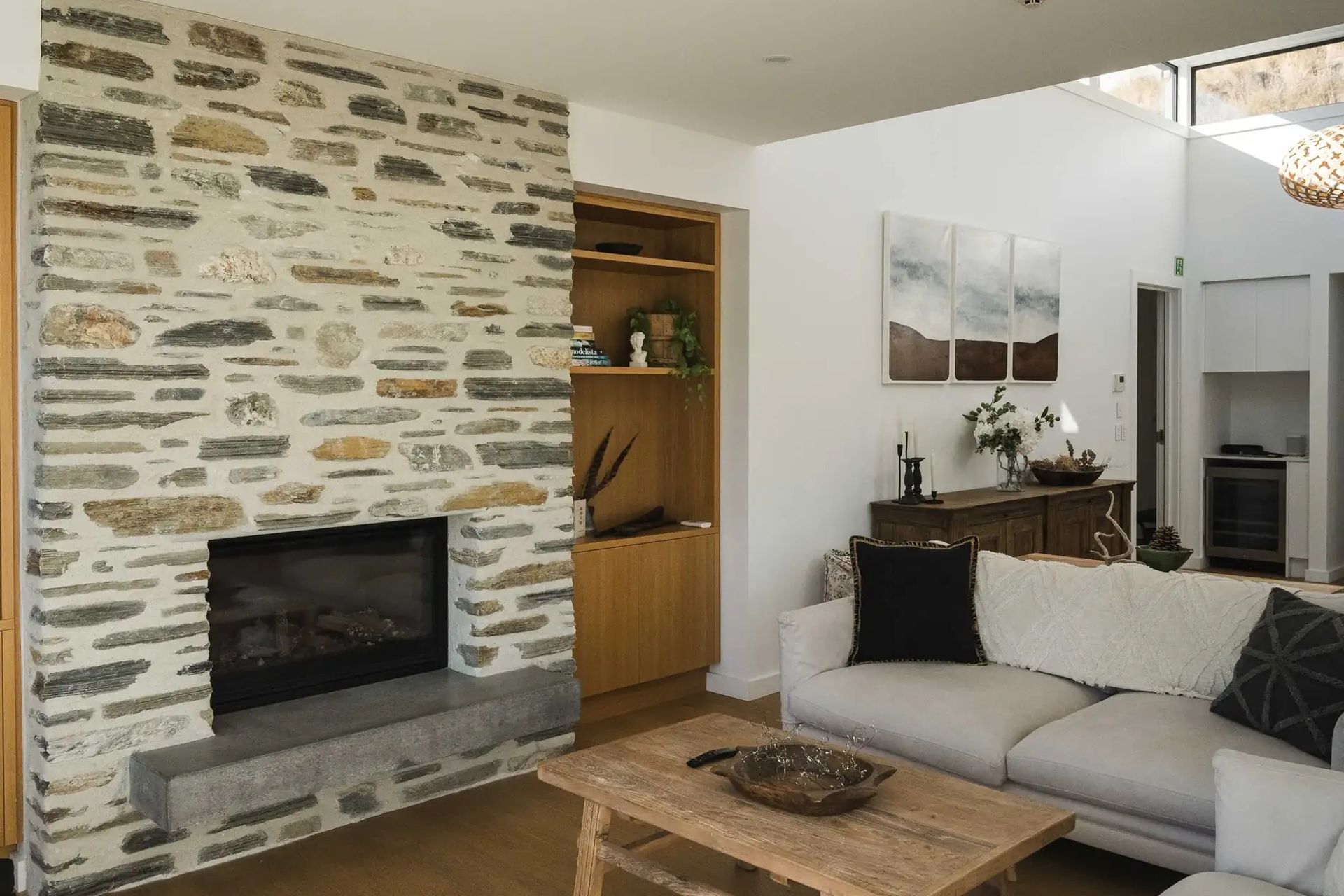 marina-apartments-gallery-04-ap-compressed.jpg