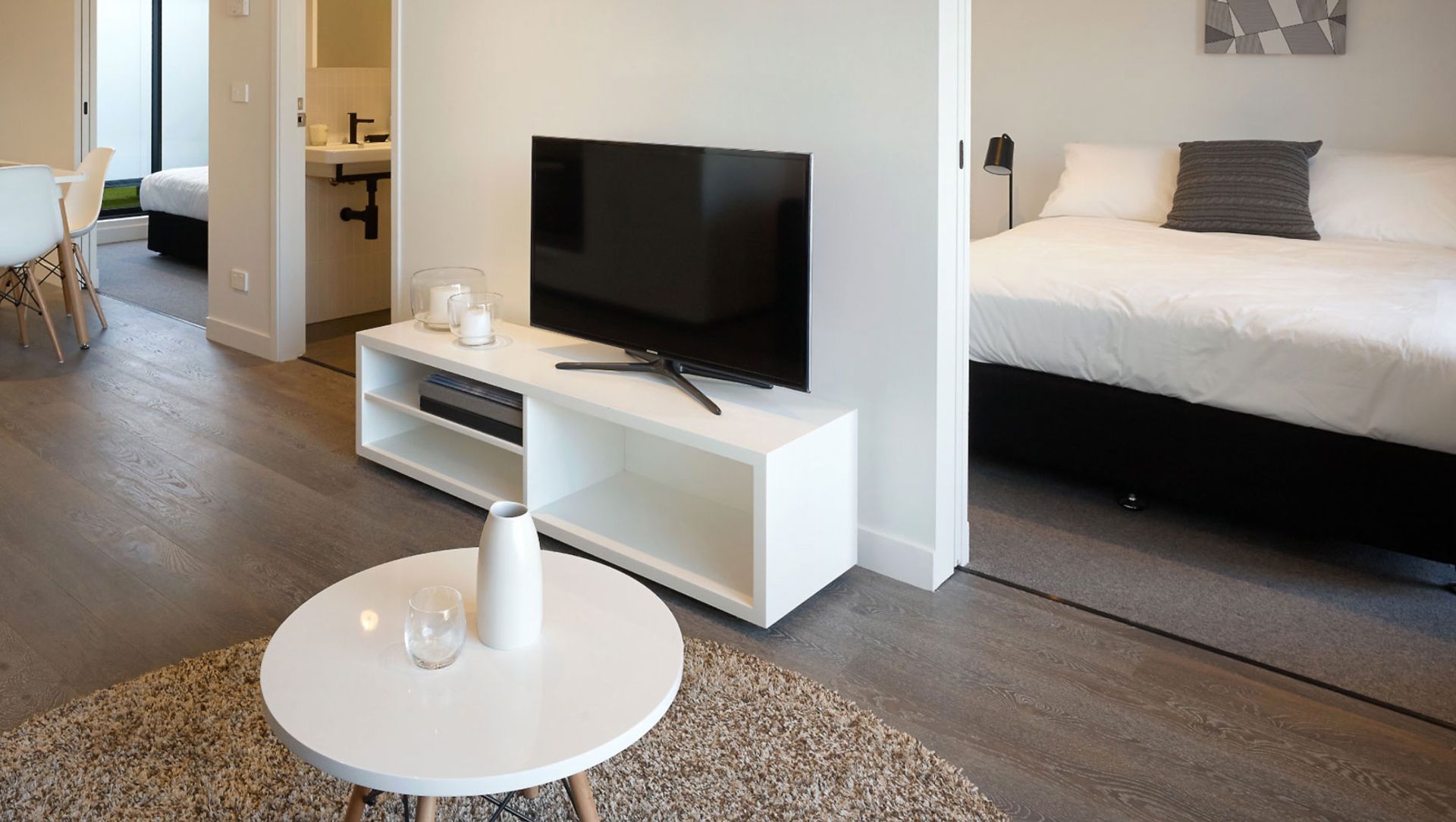 Upper House Apartments, Melbourne banner