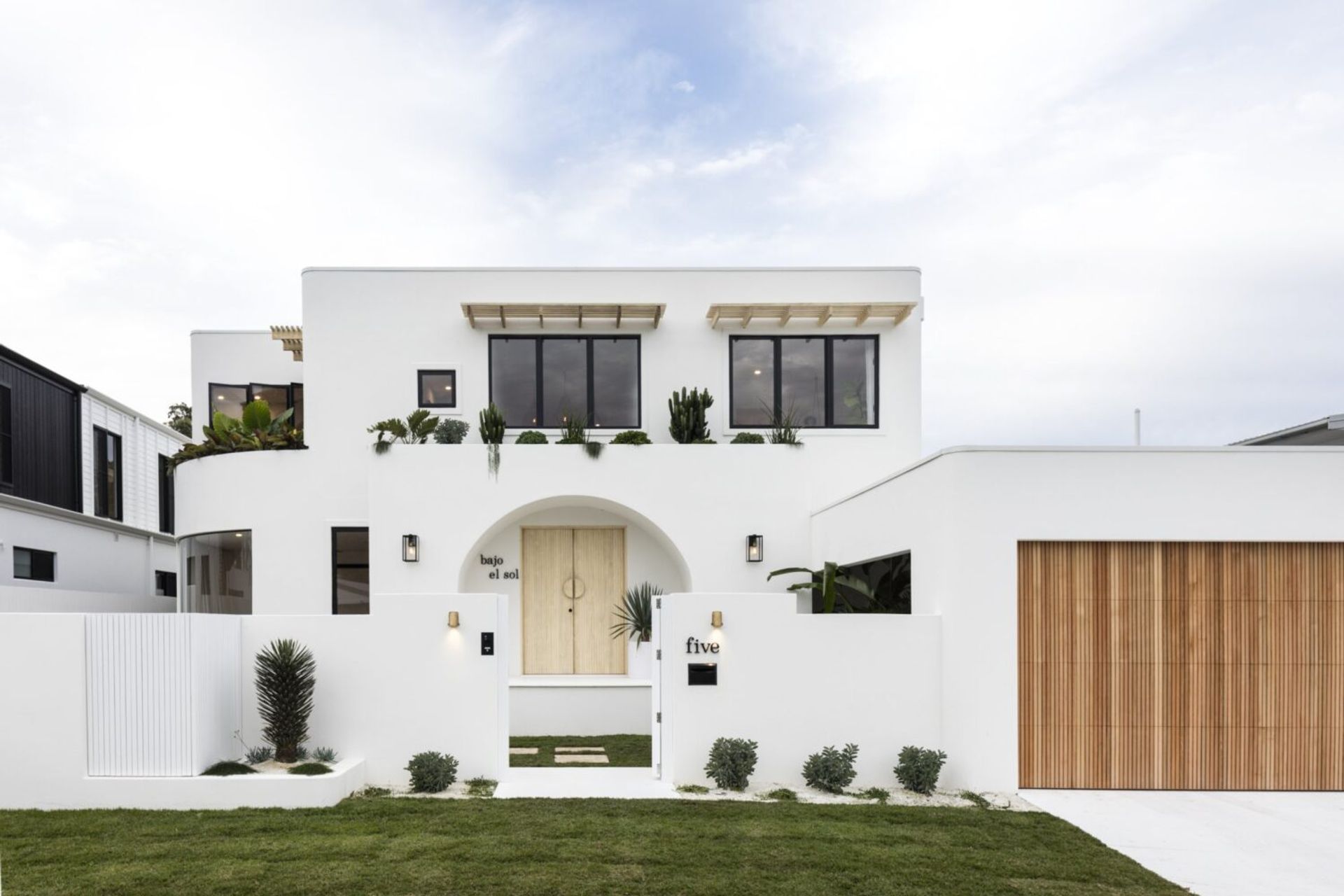 02Facade02-scaled.jpg