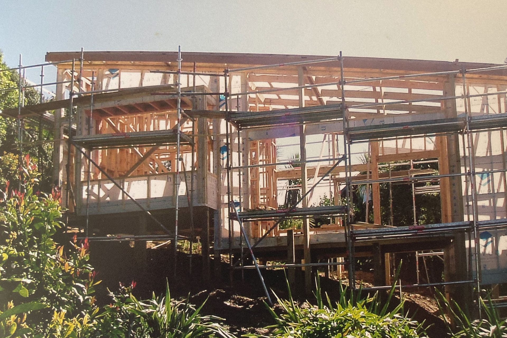 3-construction01.jpg