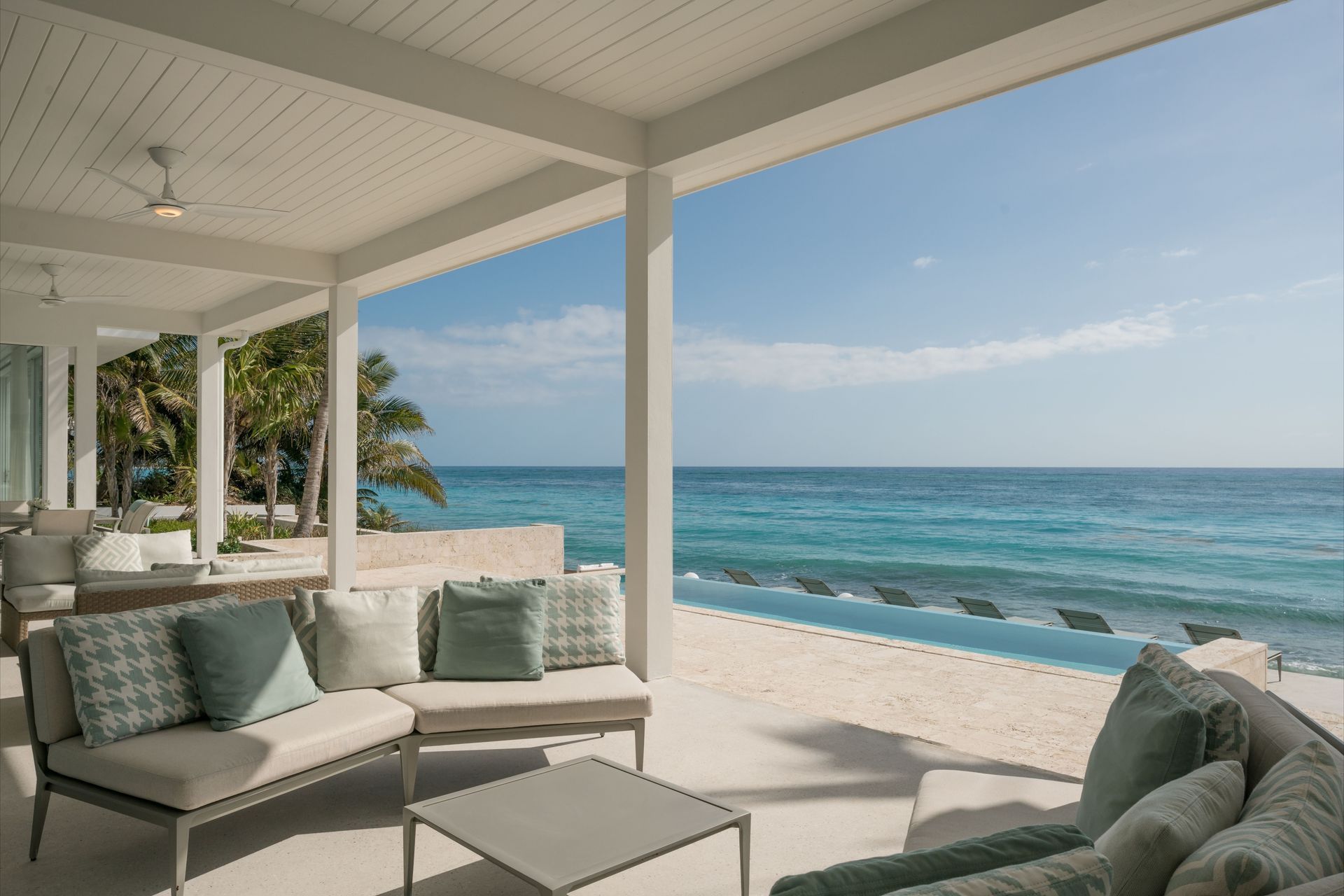 6941d619d3d05f02fe09d249Cat-Cay-Residence-Detail-3-ap-compressed.jpg