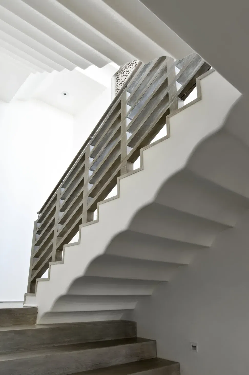 Alys130SeaGardenEntryStairsDetail.webp