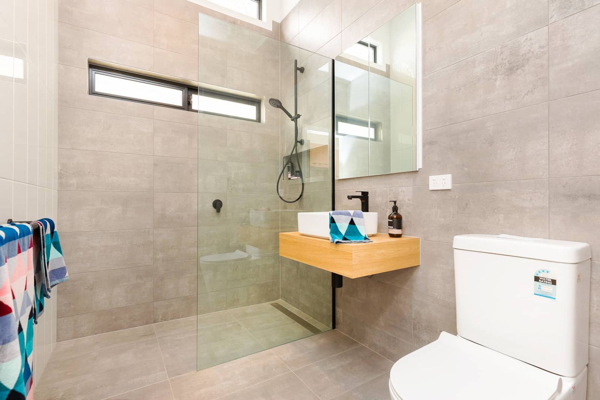 Bathroom-v11.jpg