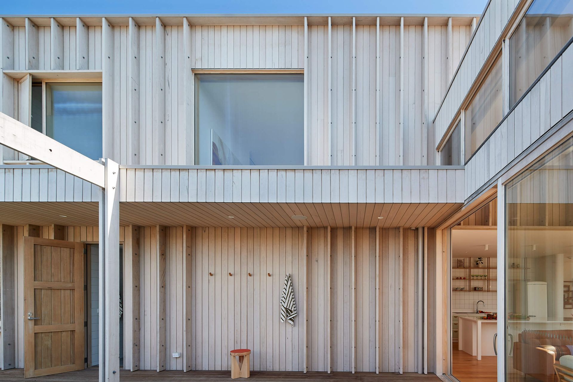 Bower-BlairgowrieBeachHouse-Image-L33.jpg