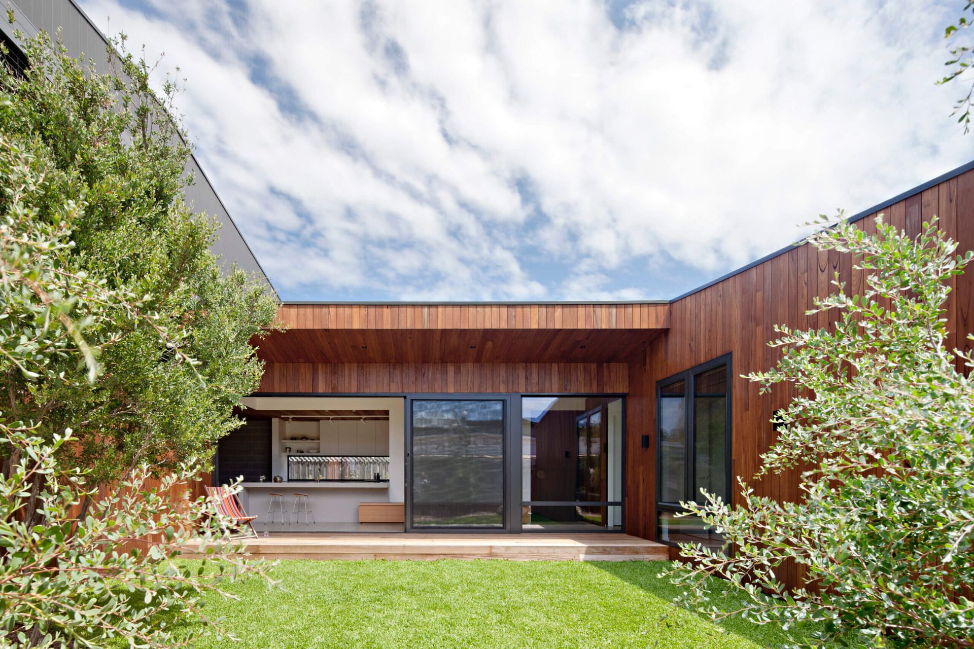 BowerHideandSeekHouse04Exterior-scaled.jpg