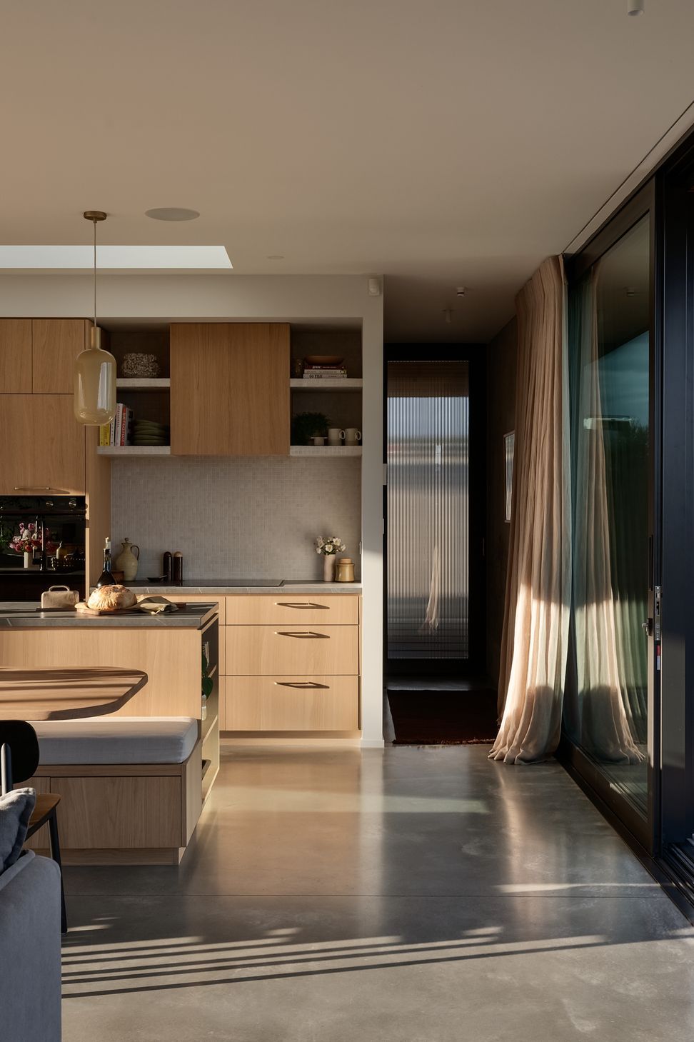 Cantilever House