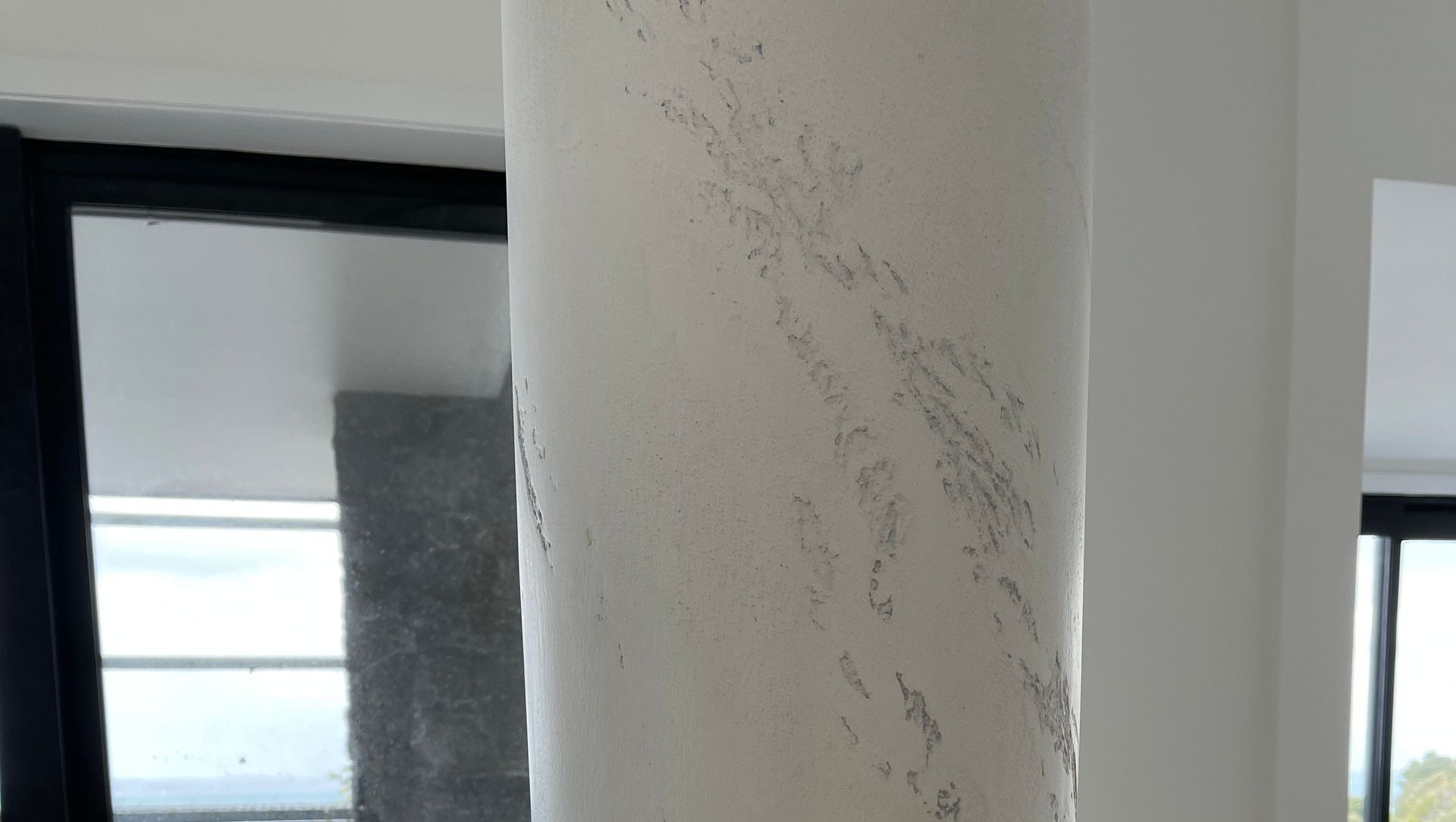Columns, Split Stone banner
