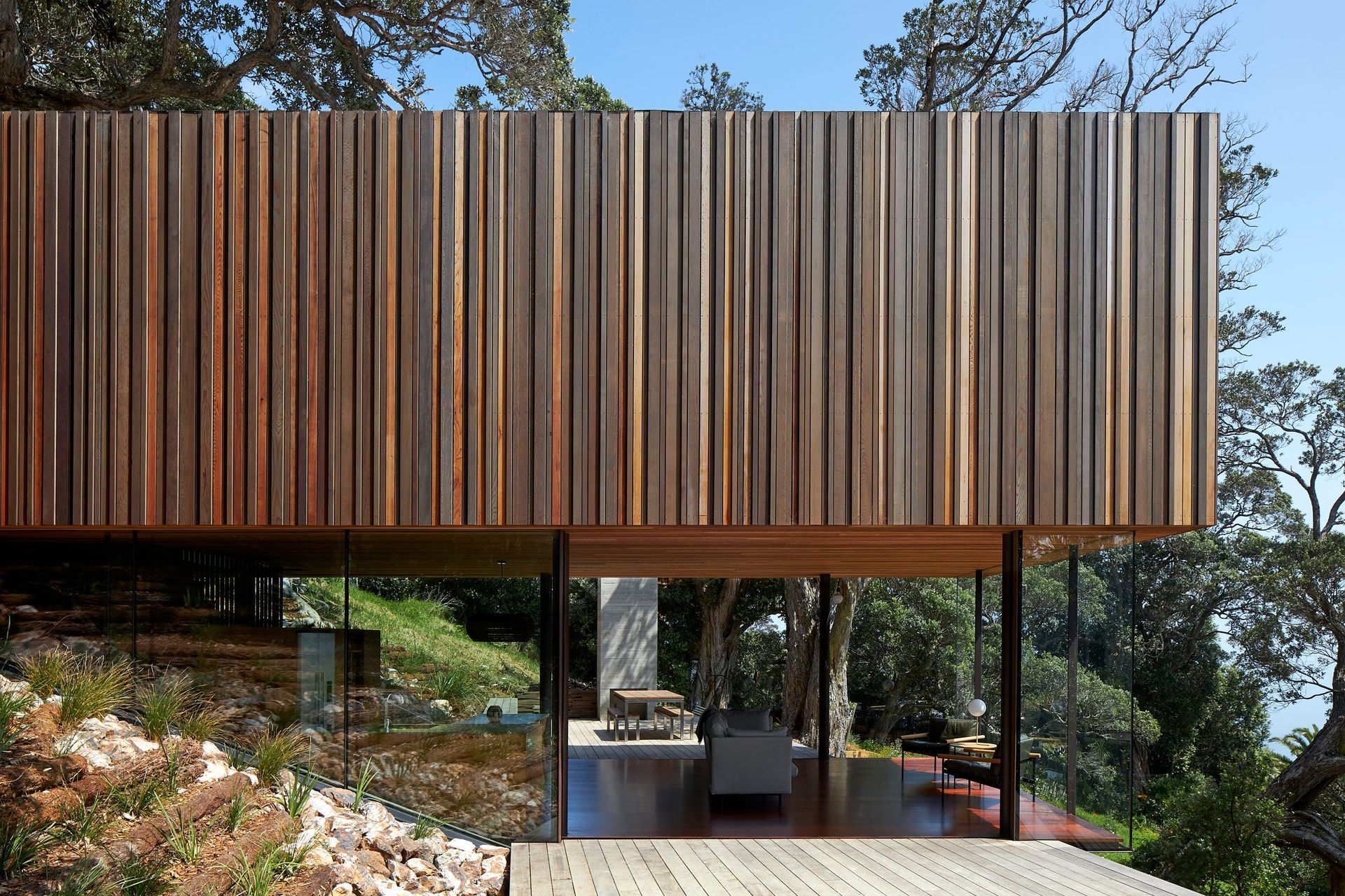 Mawhitipana House