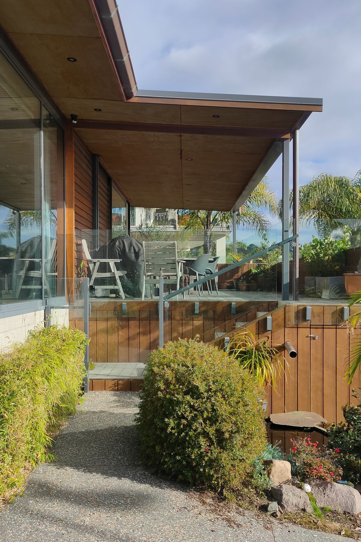 Front deck