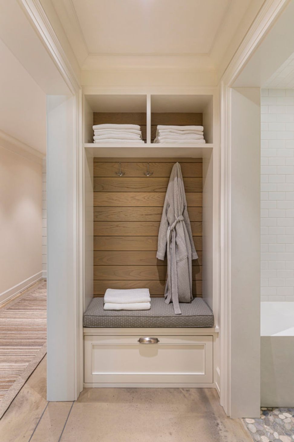 Oregon-Beach-Housespacloset-683x1024-1.jpg
