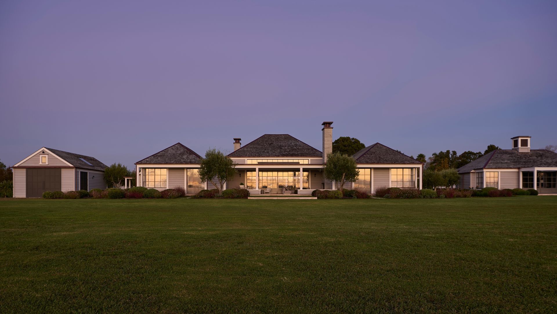 Waterfront Lifestyle banner