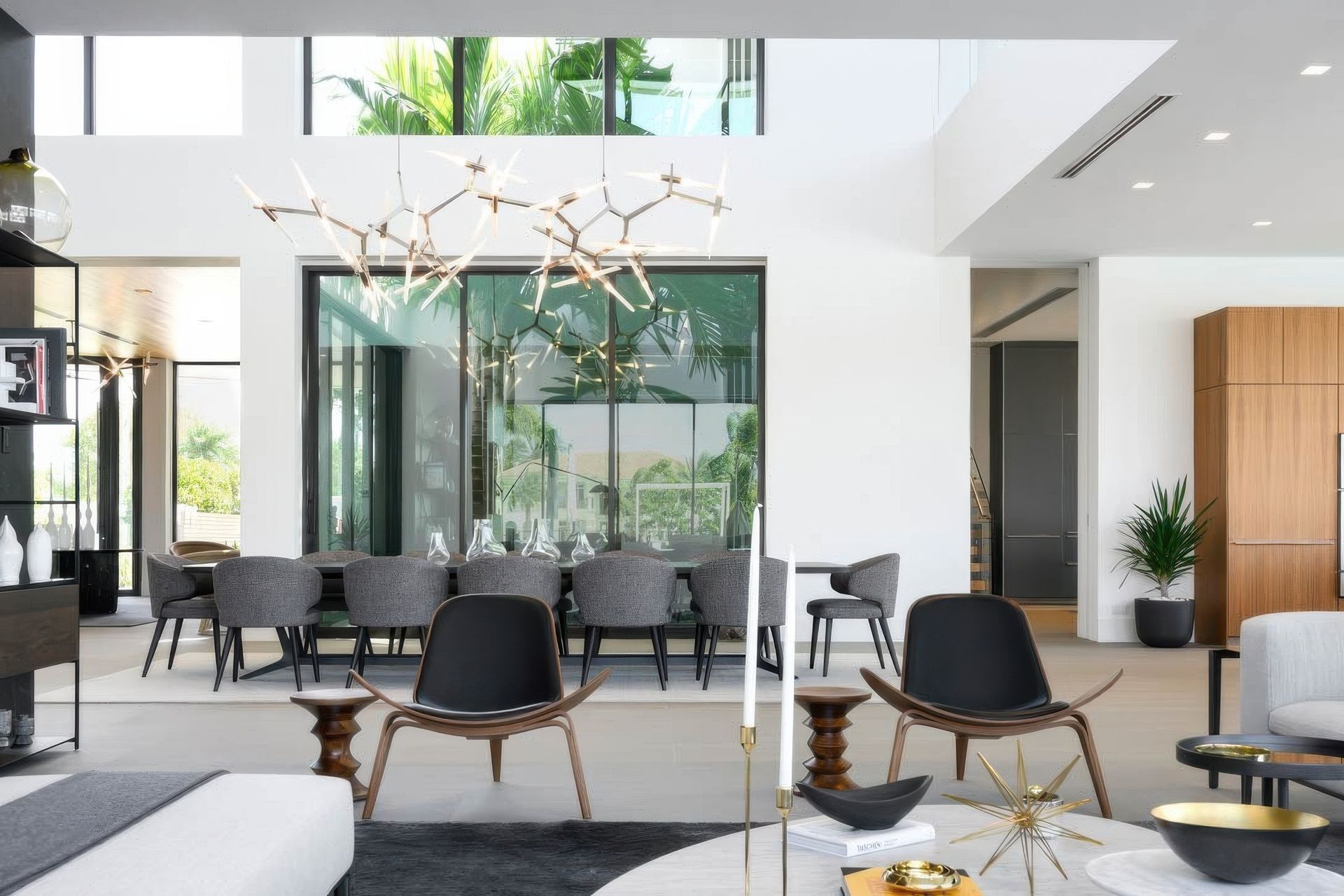 imgi13minimal-living-room-interiors-with-open-floor-plan-to-modern-kitchen-dining-room-and-atrium-gigapixel-standard-v2-2x.jpg