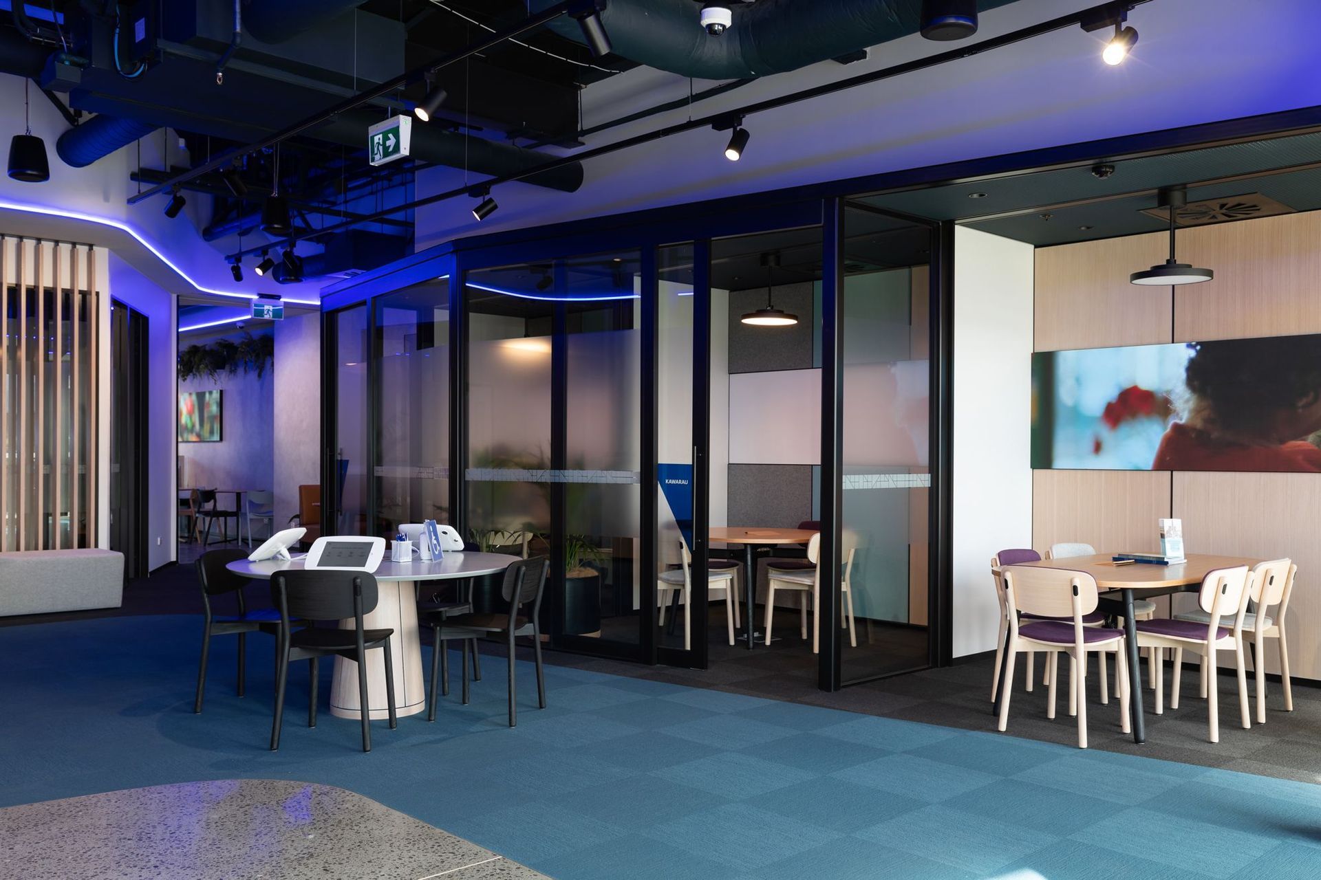 BNZ Partner Centre Queenstown by Warren and Mahoney