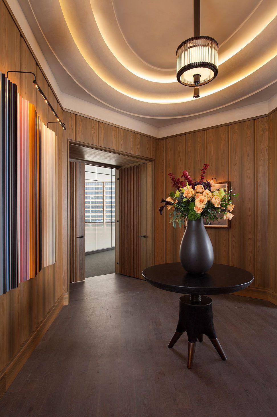cravotta-interiors-cypress-lounge-entry-angled-blackman-cruz-san-antonio.jpg