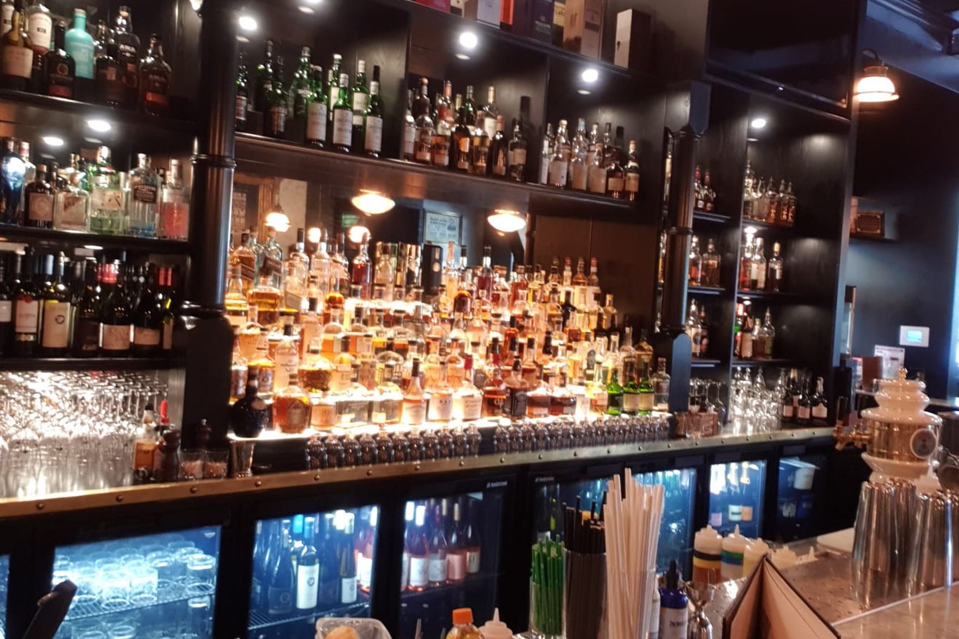 Crockett Bar