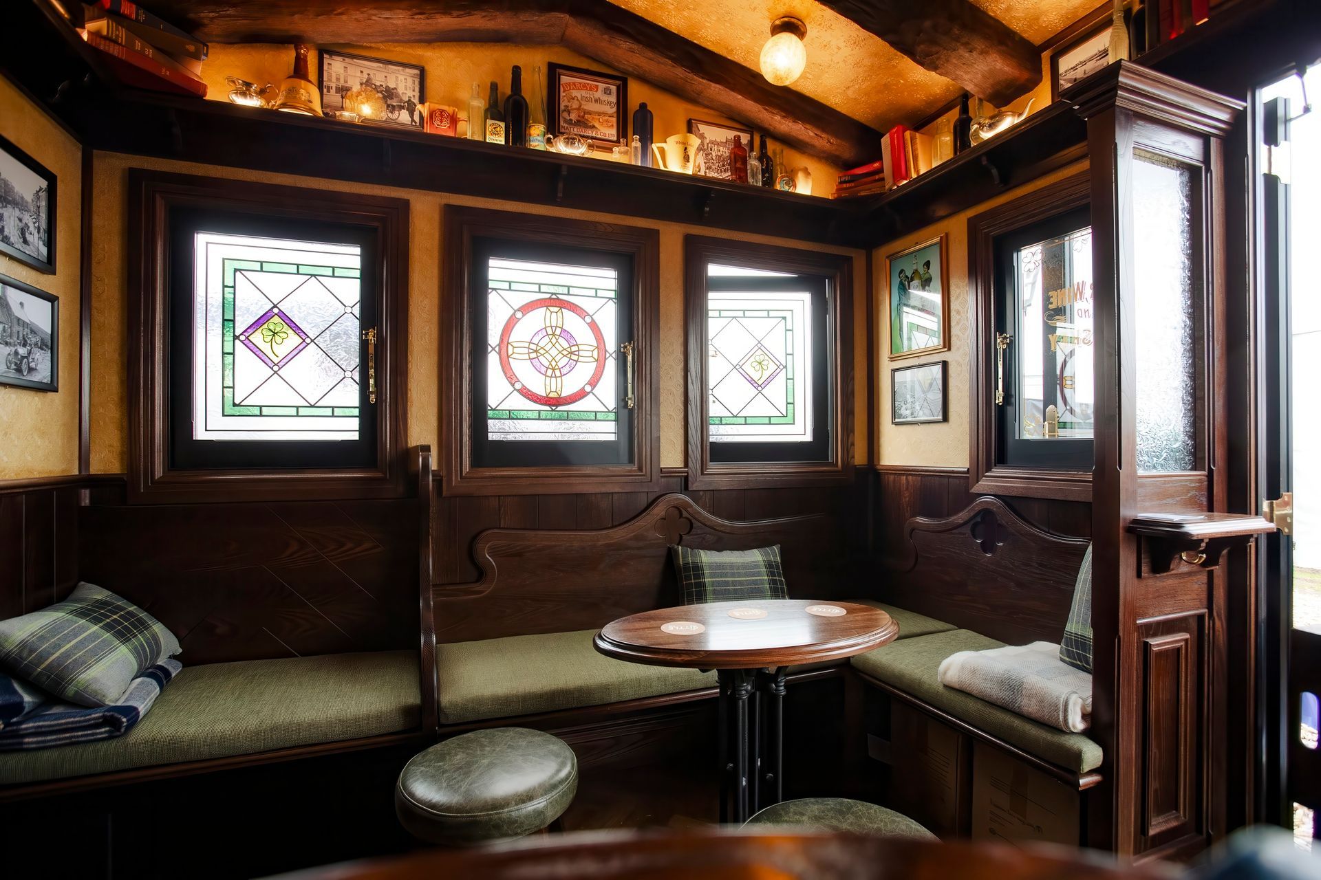 LittlePub-3-gigapixel-low-resolution-v2-1x.jpeg