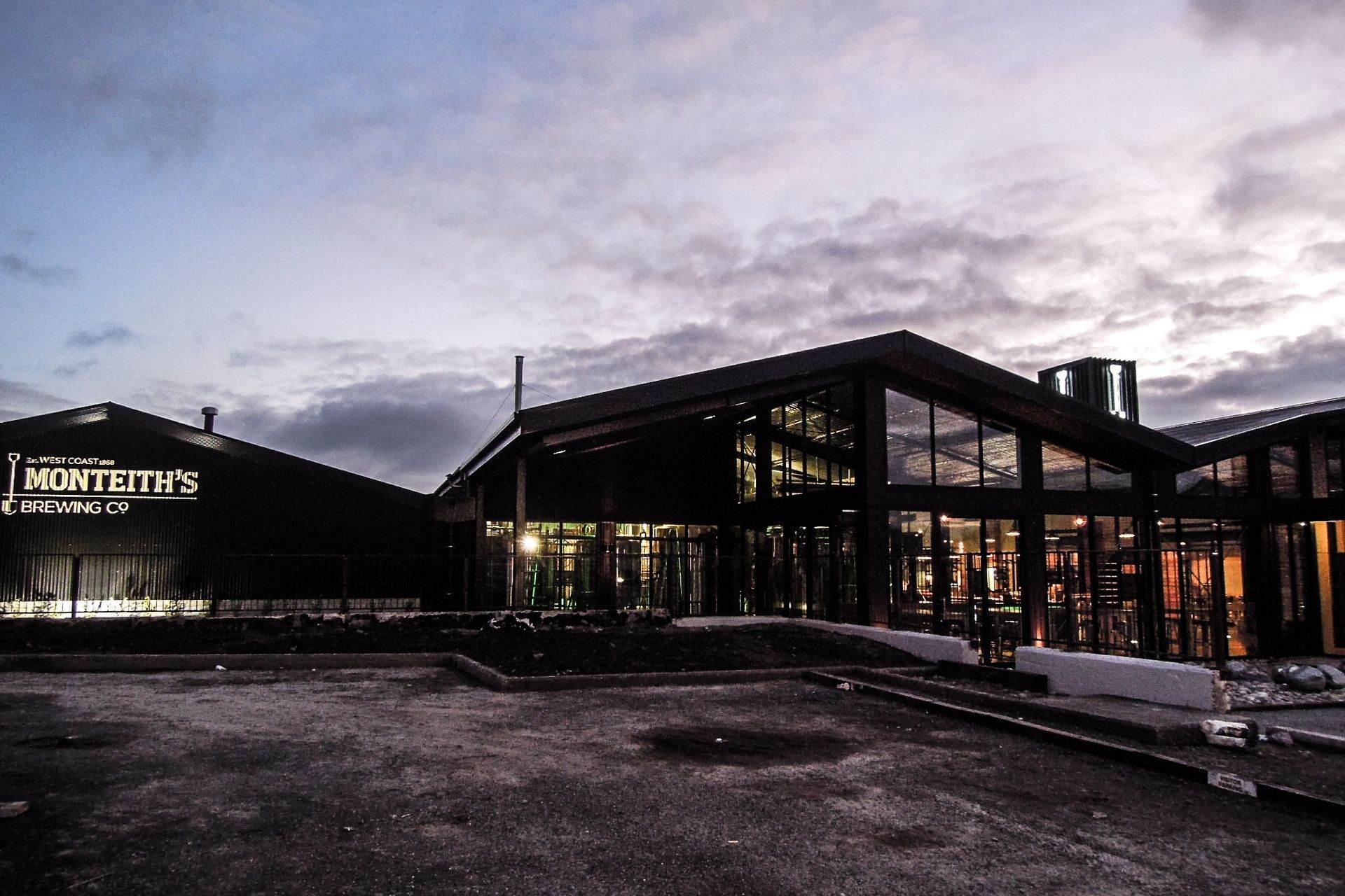 MBC-015-2.jpg