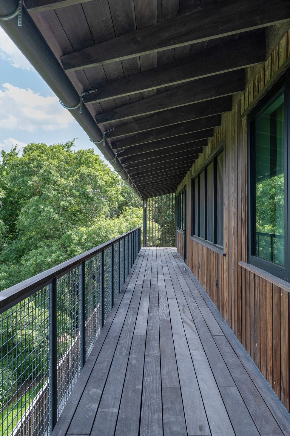 24WestLakeHillsPhoenixCuppettKilpatrickArchitectureandInteriorDesignAustinATXArchitectsbalcony-architecture-railing.jpg