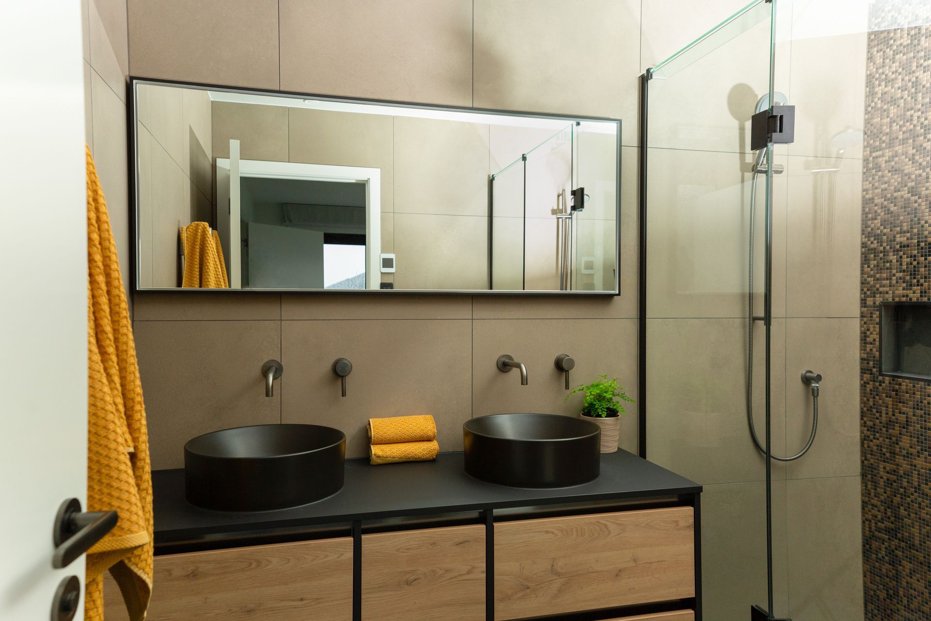 Master Ensuite