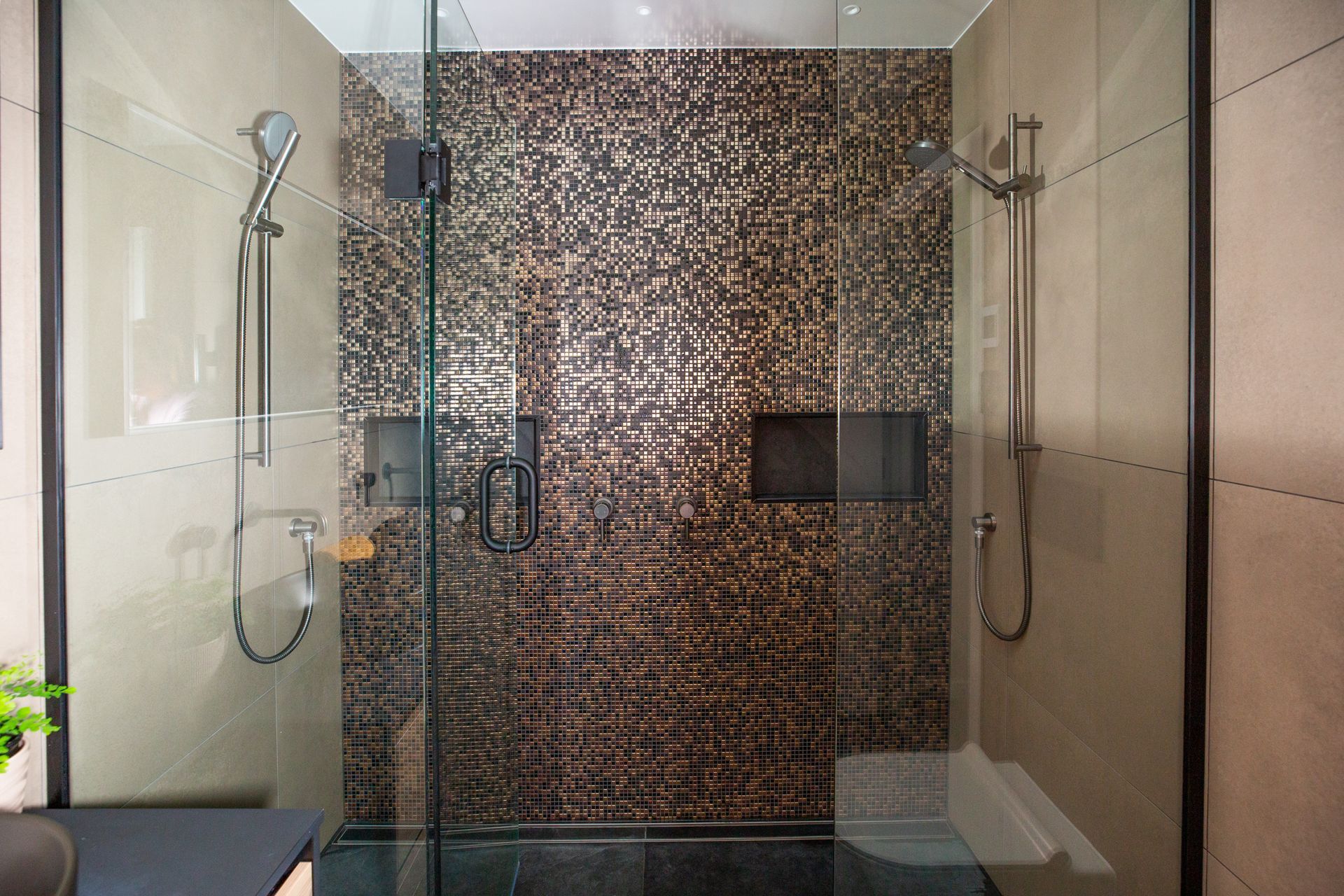 Master Ensuite