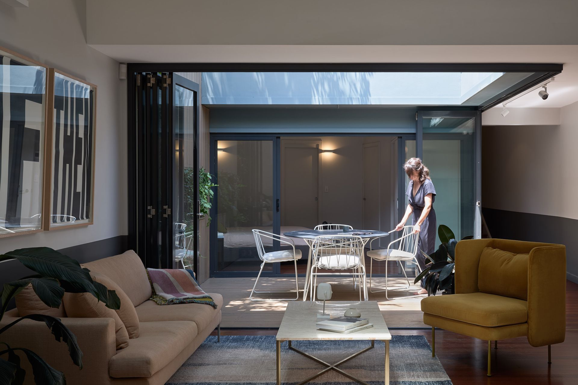 Edgecliff