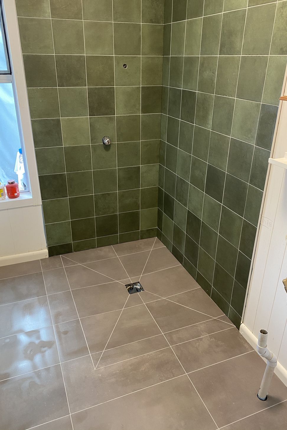 Tiled bathroom floor &amp; shower walls
