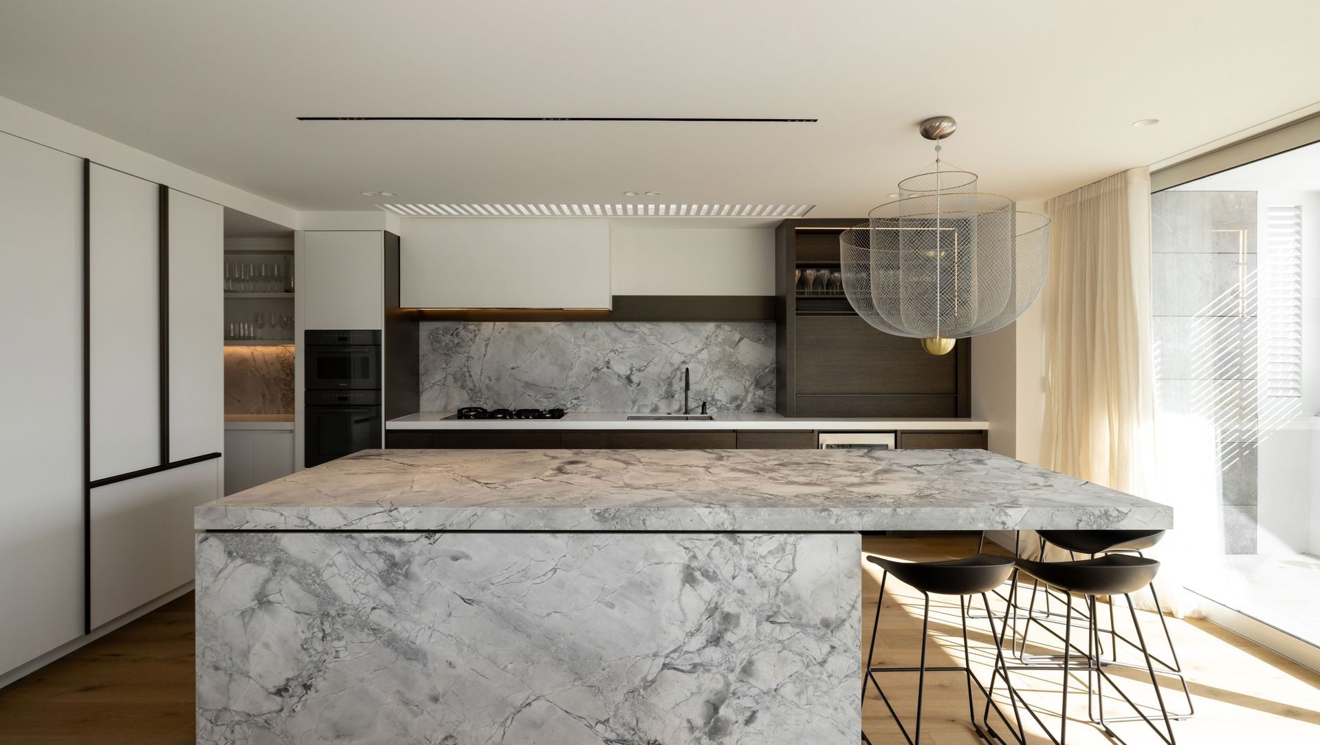 Super White Kitchen banner