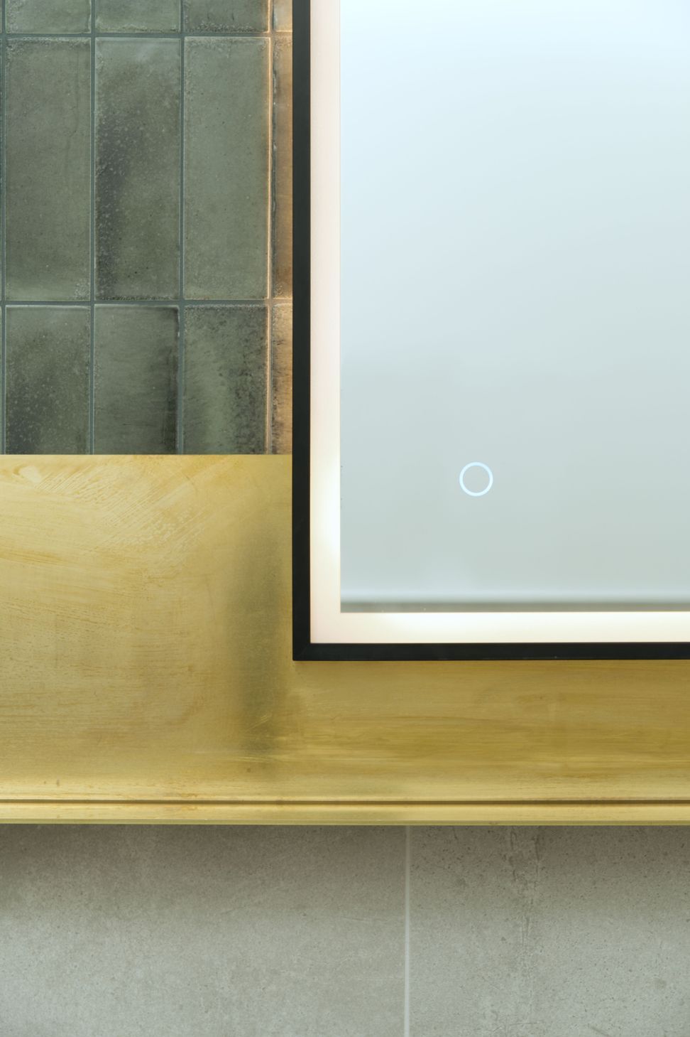 Kanat-StudioCooper-St-BathroomMirror-Detail-v4.jpg